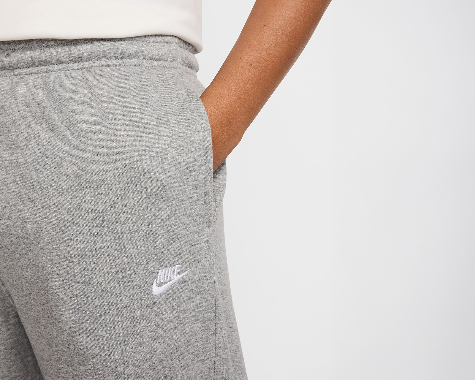 Foto 4 pulgar | Foto 3 | Pants Deportivo Nike para Hombre