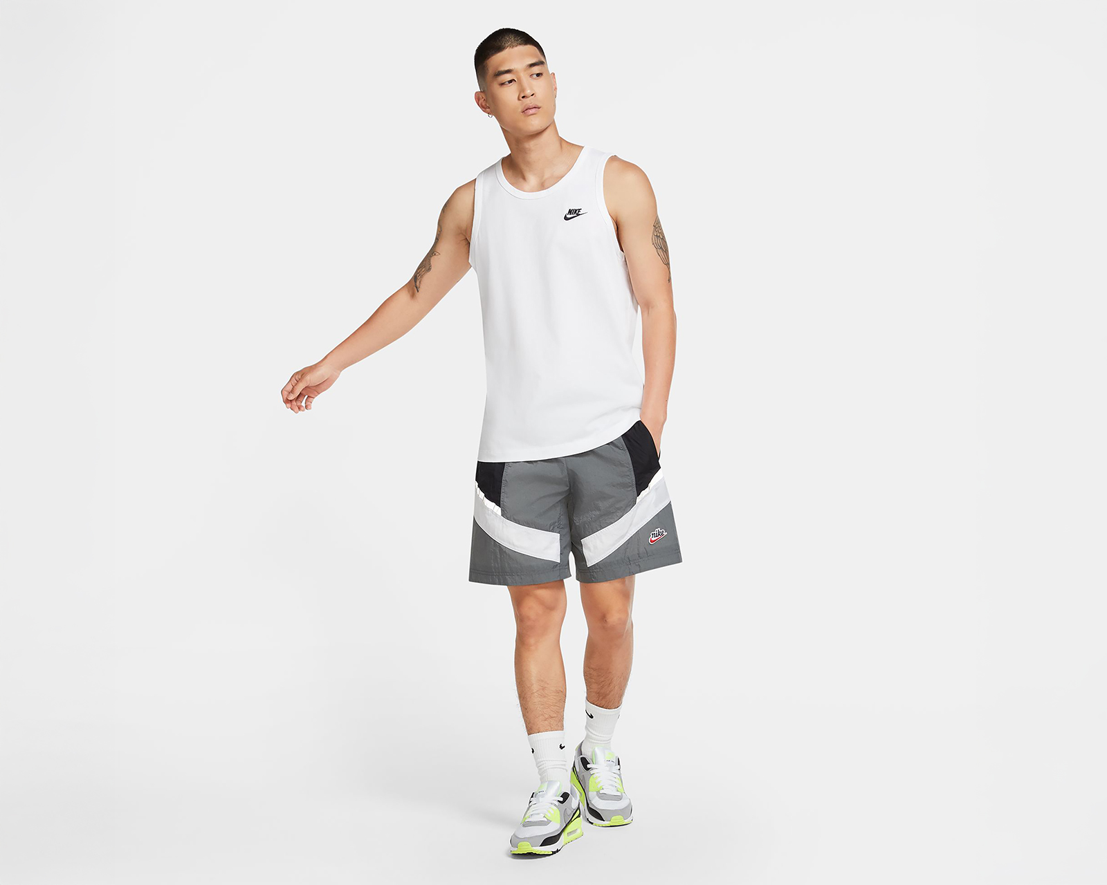 Foto 5 pulgar | Foto 4 | Playera Deportiva Nike Sportswear Club para Hombre