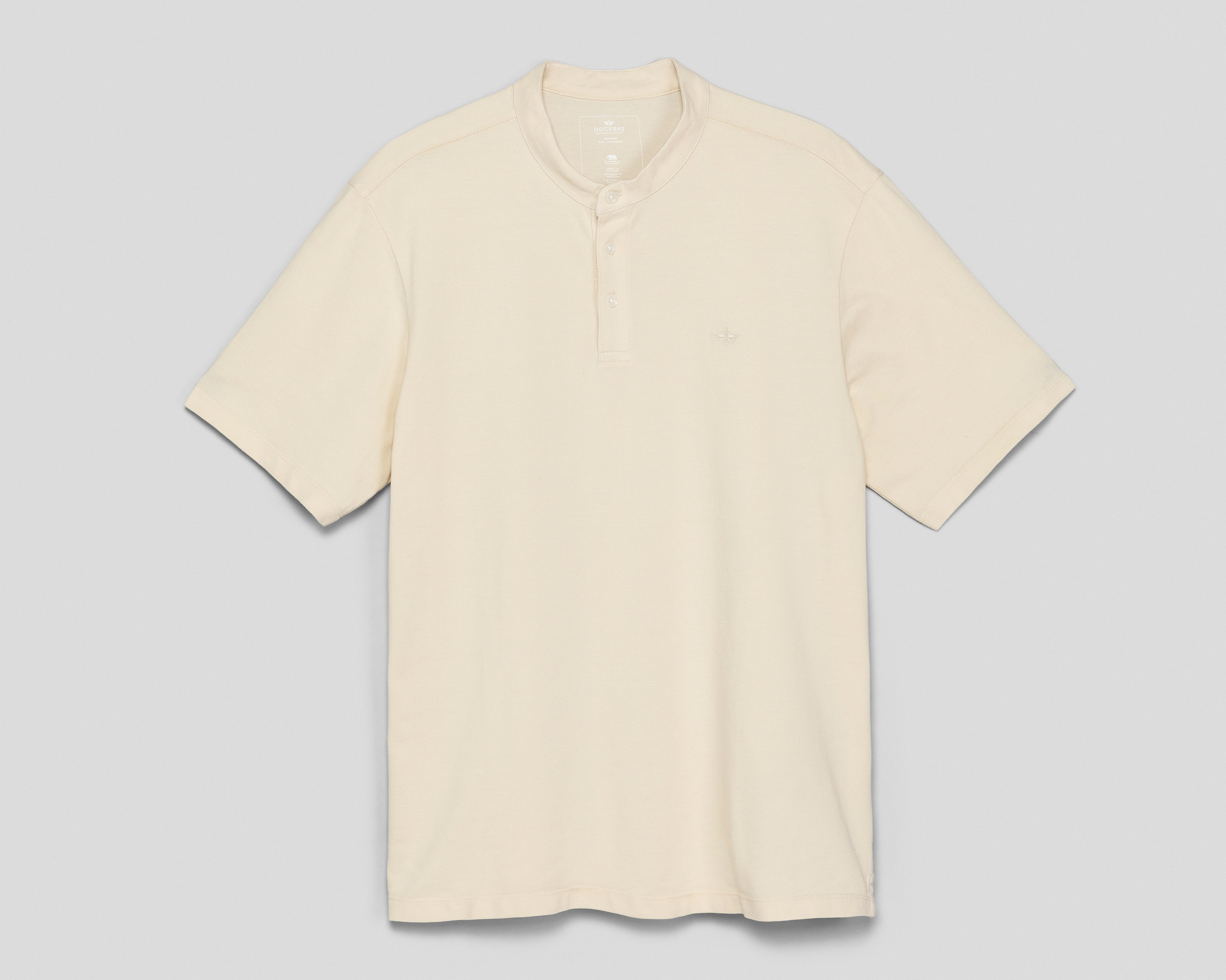 Foto 2 pulgar | Foto 1 | Playera Polo Dockers Cuello Henley Crema para Hombre