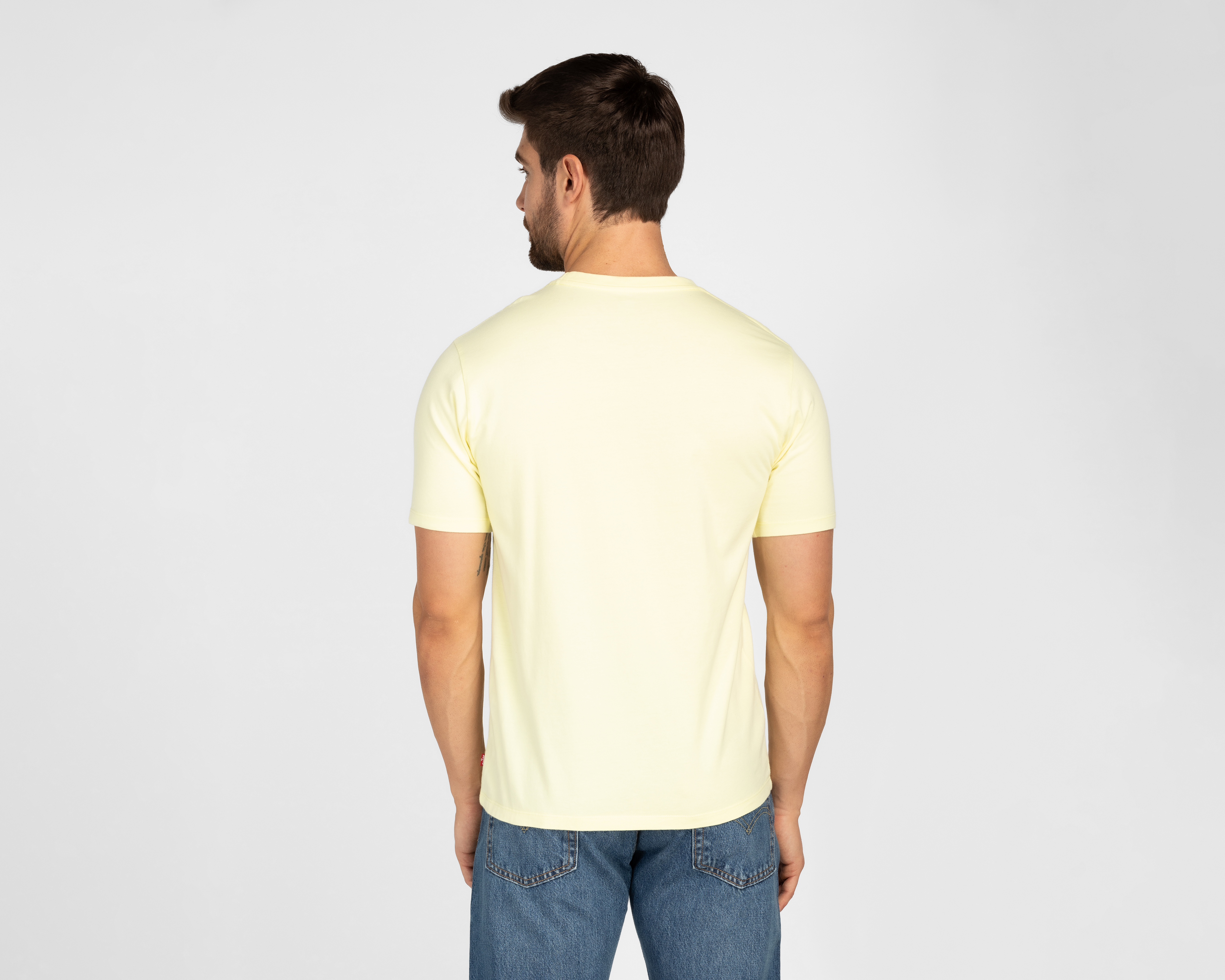 Foto 3 pulgar | Foto 2 | Playera Levi's Cuello Redondo para Hombre