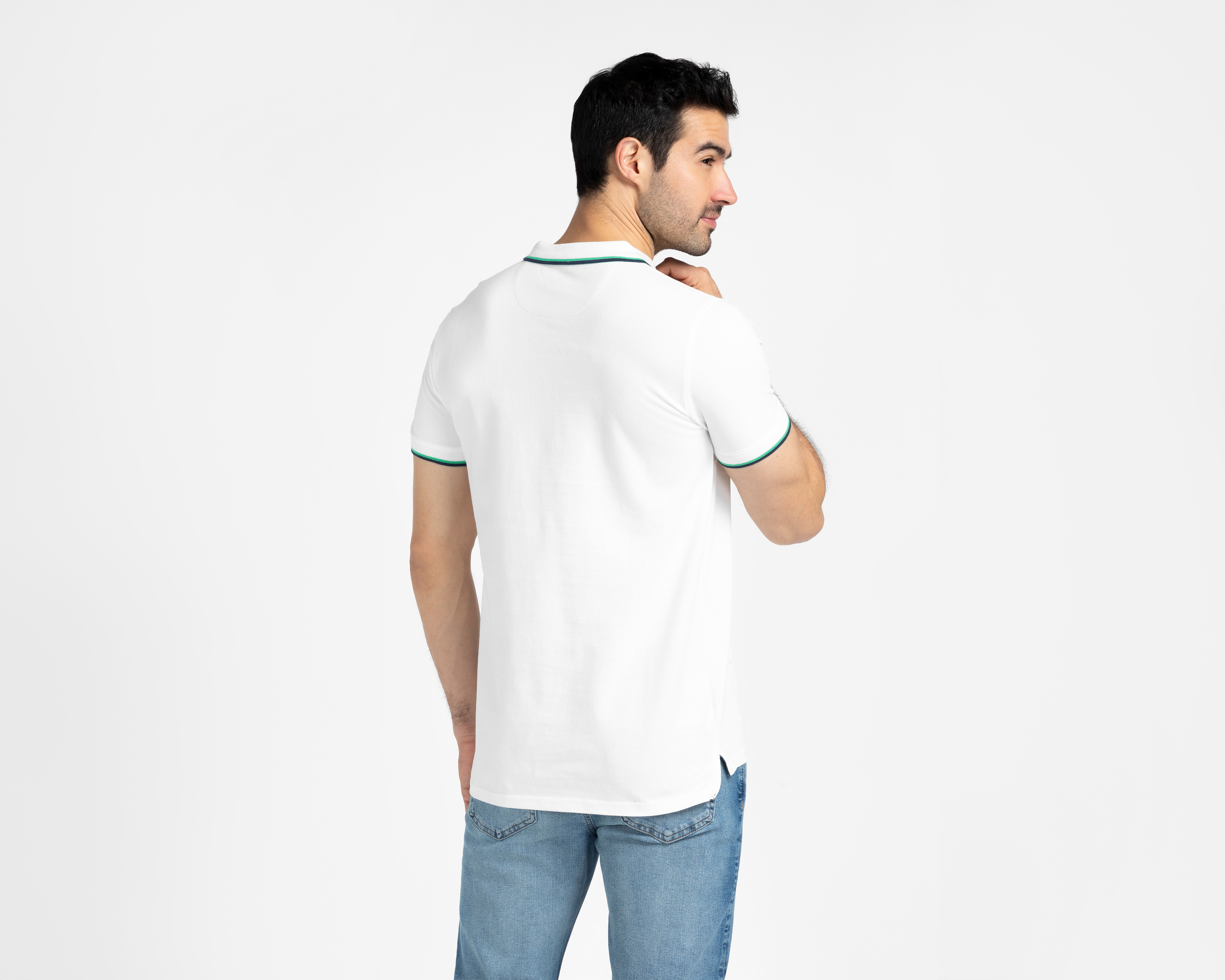 Foto 3 pulgar | Foto 2 | Playera Polo Chaps Blanca para Hombre