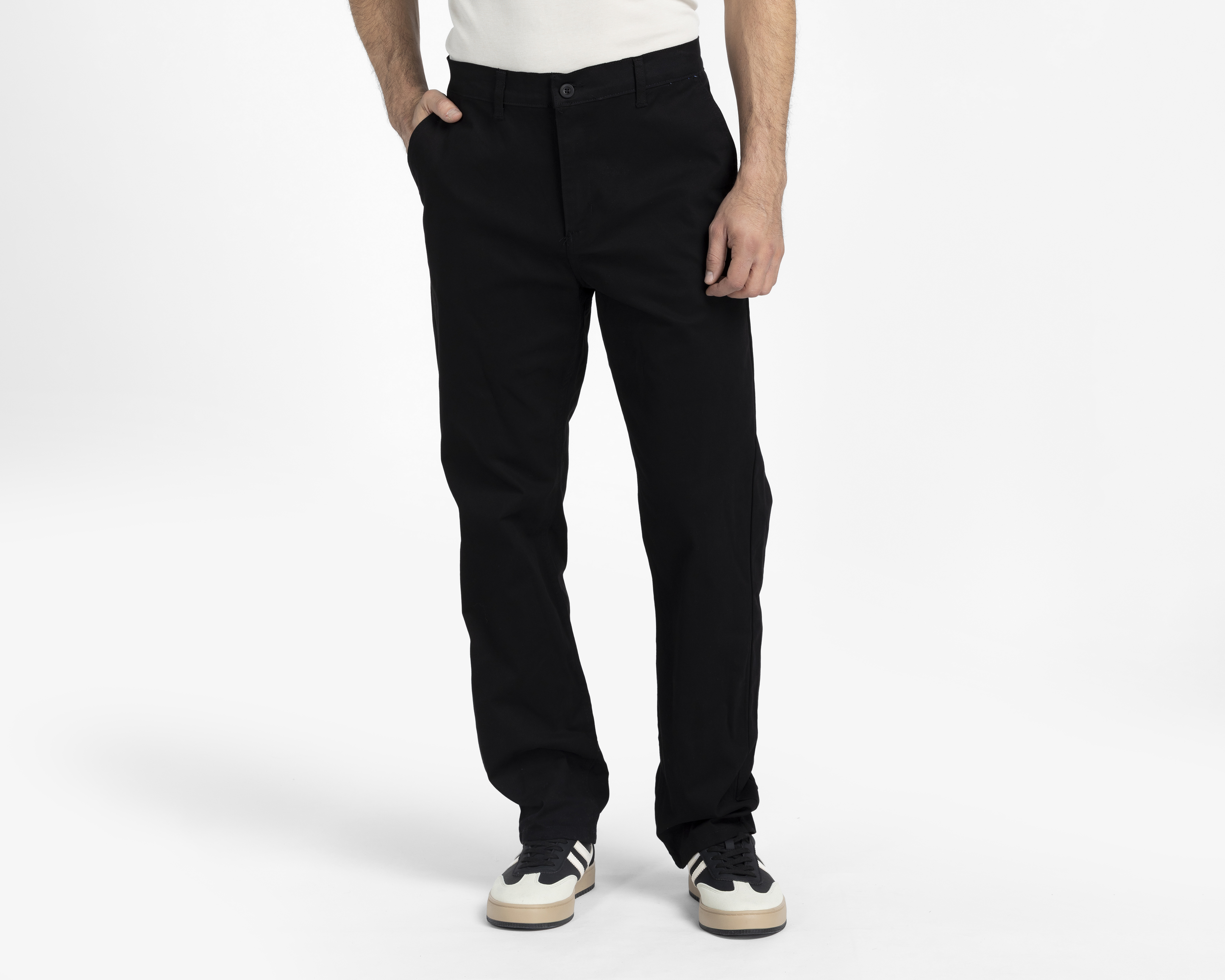 Foto 2 pulgar | Foto 1 | Pantalón Chino Porto Sur de Gabardina para Hombre