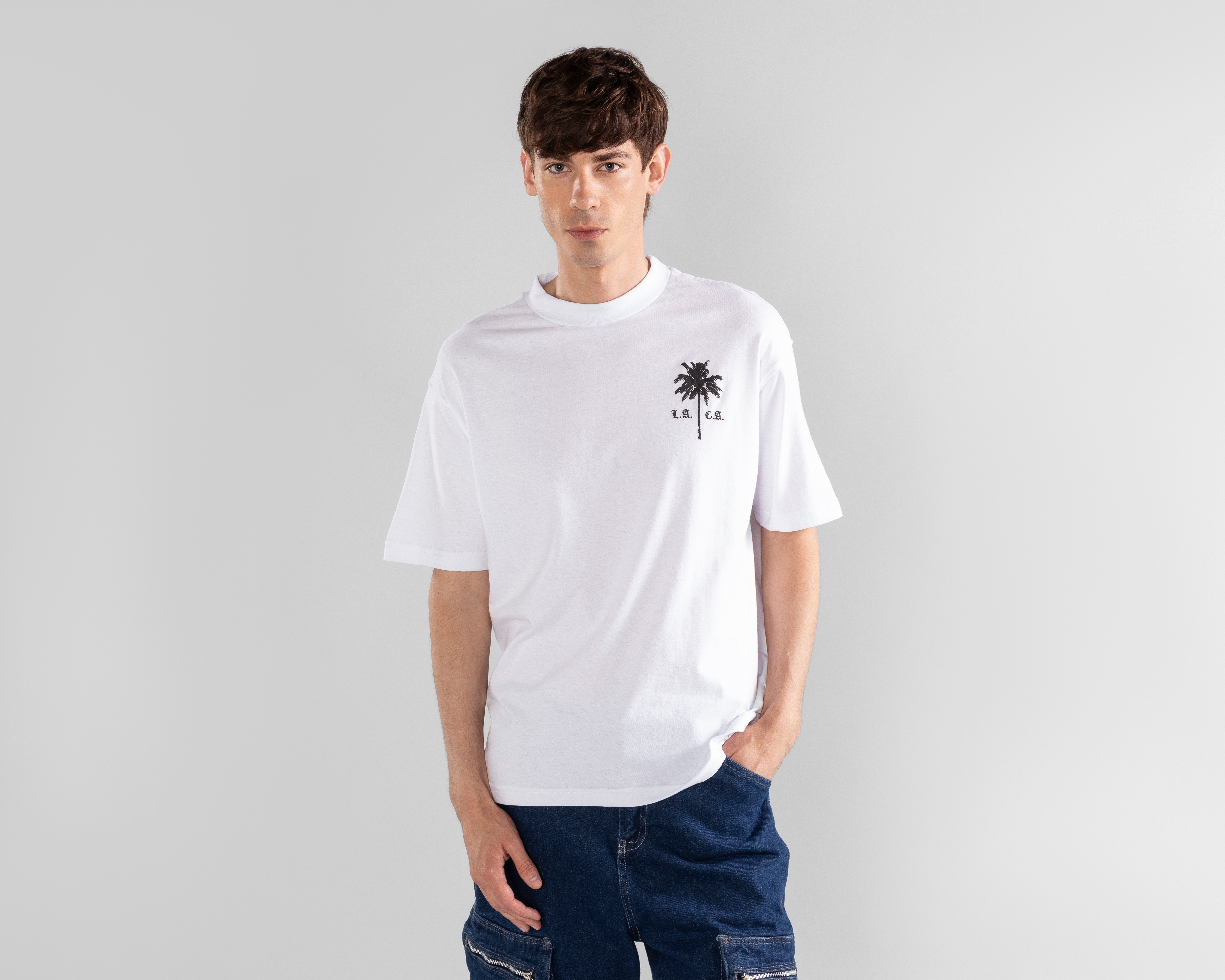 Foto 2 pulgar | Foto 1 | Playera Cuello Redondo Strona Blanca para Hombre