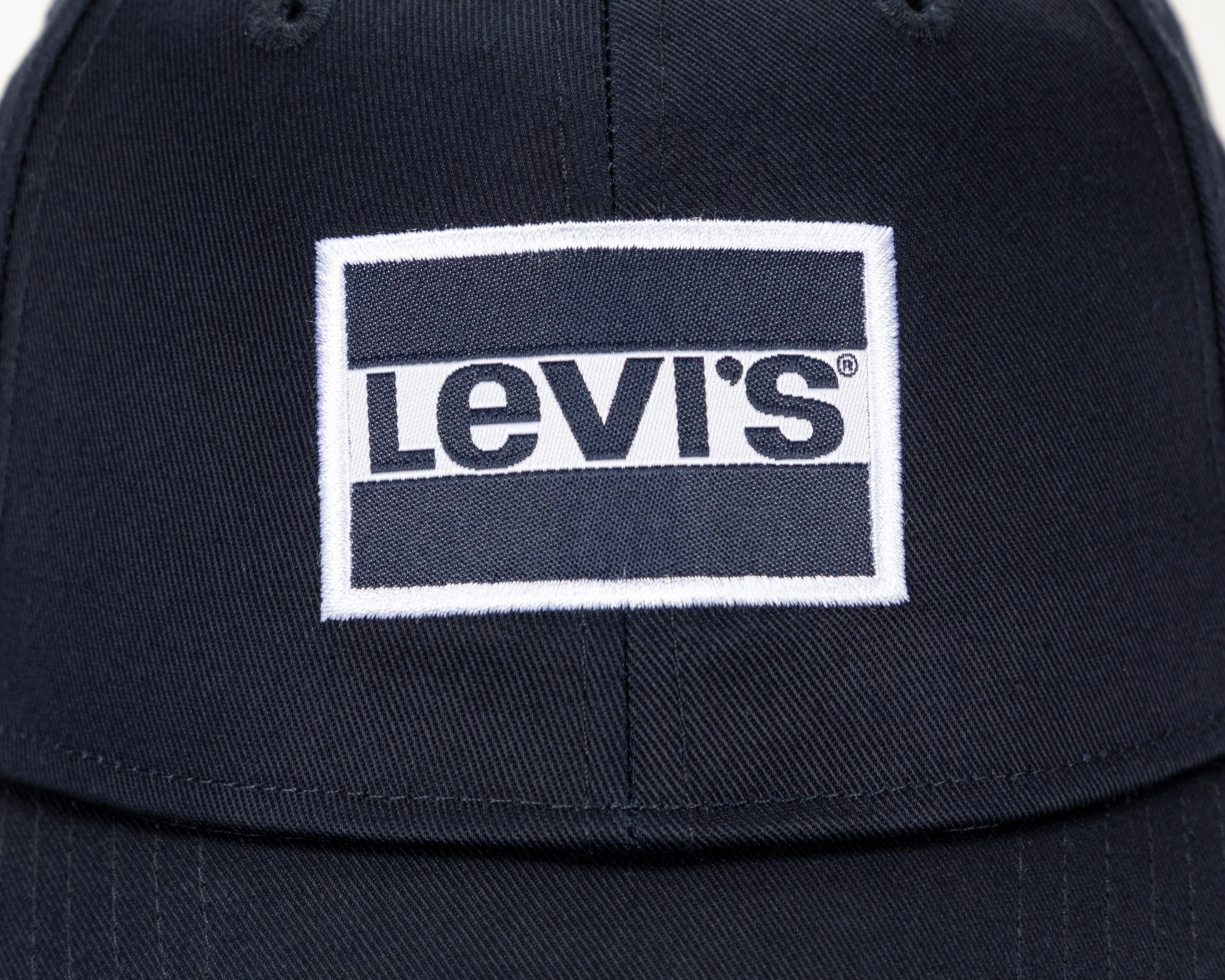 Foto 5 pulgar | Foto 4 | Gorra Curva Levi's