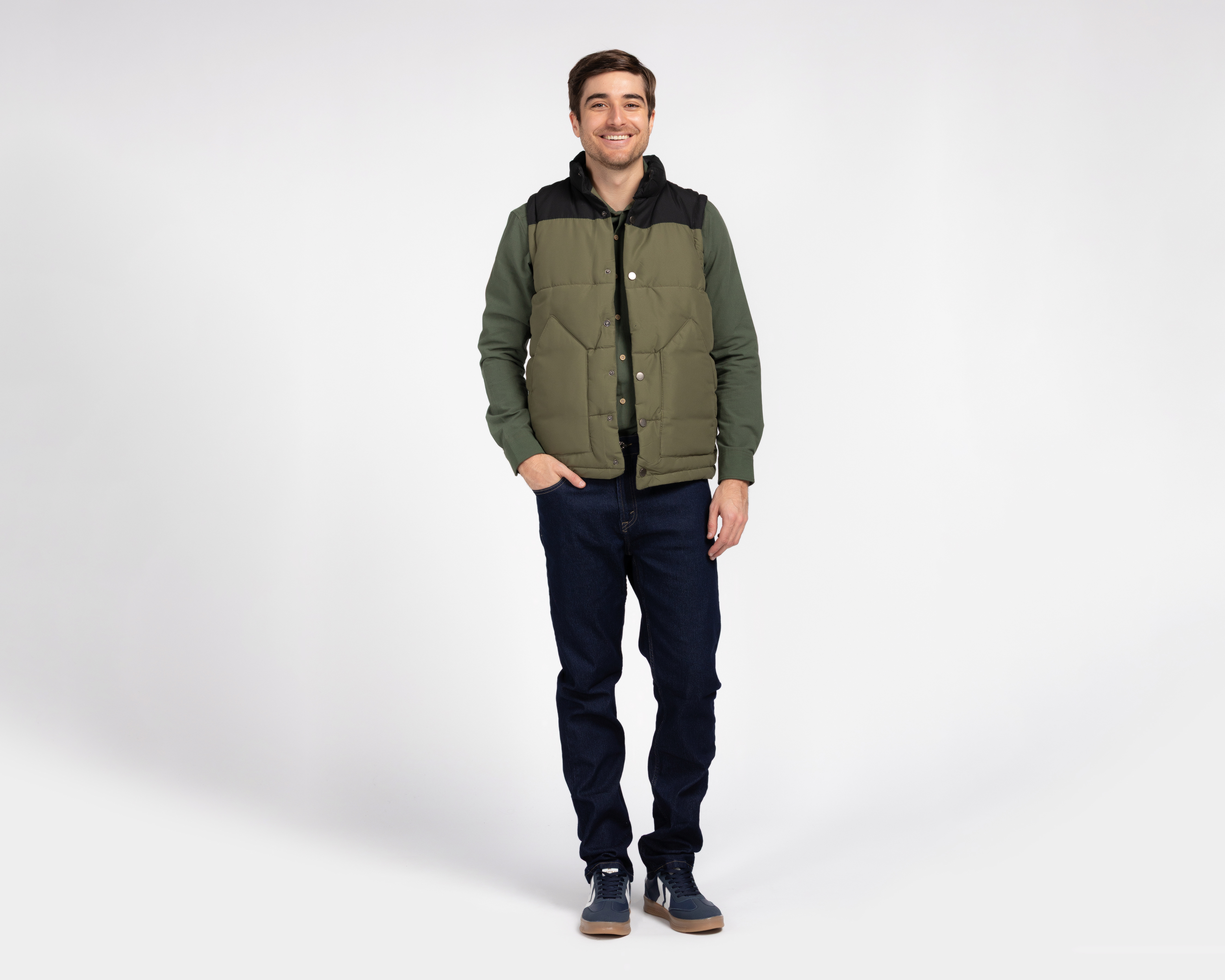 Foto 3 pulgar | Foto 2 | Chaleco Capitonado Strona para Hombre