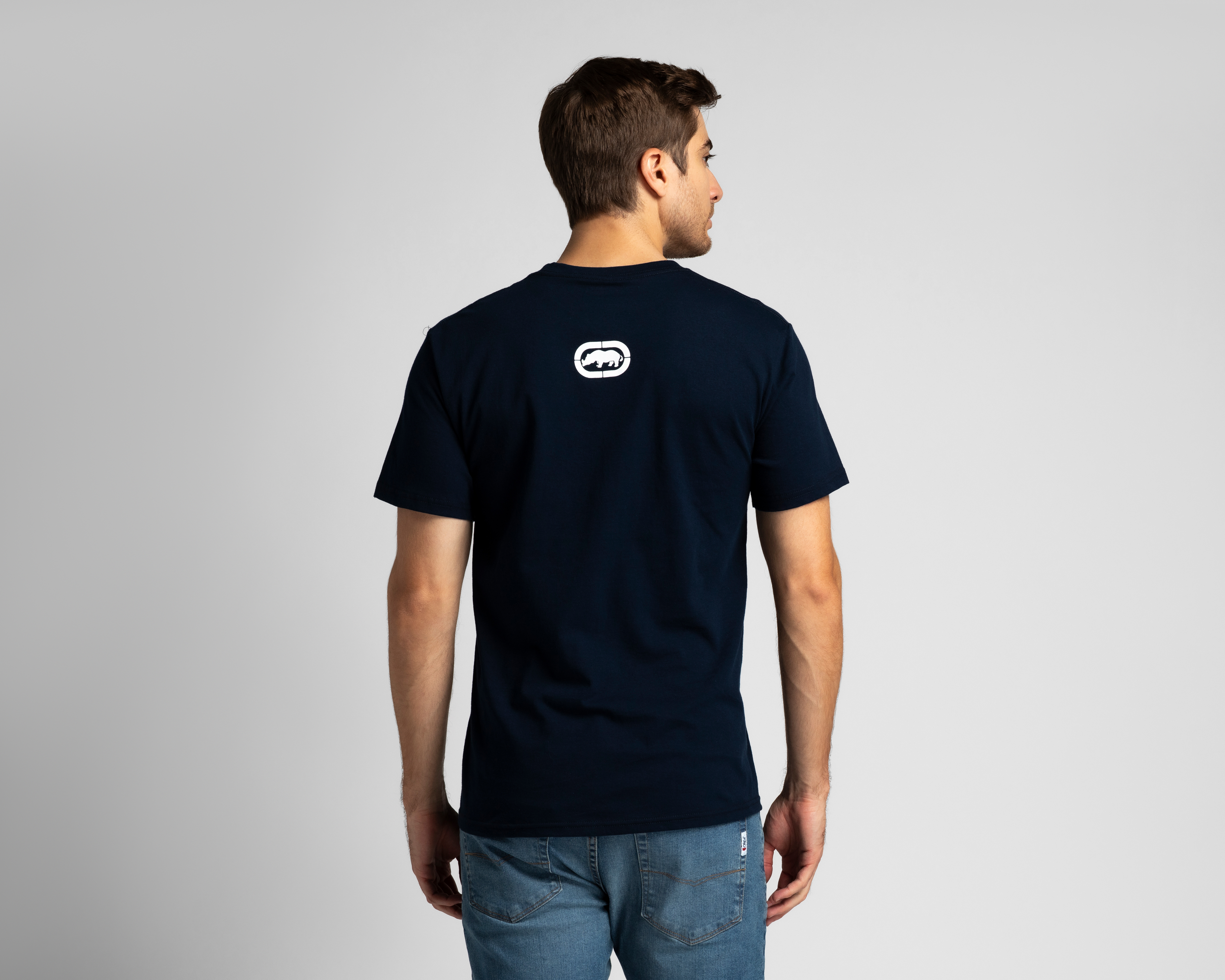 Foto 4 pulgar | Foto 3 | Playera de Cuello Redondo Azul Marino Ecko Unltd. para Hombre