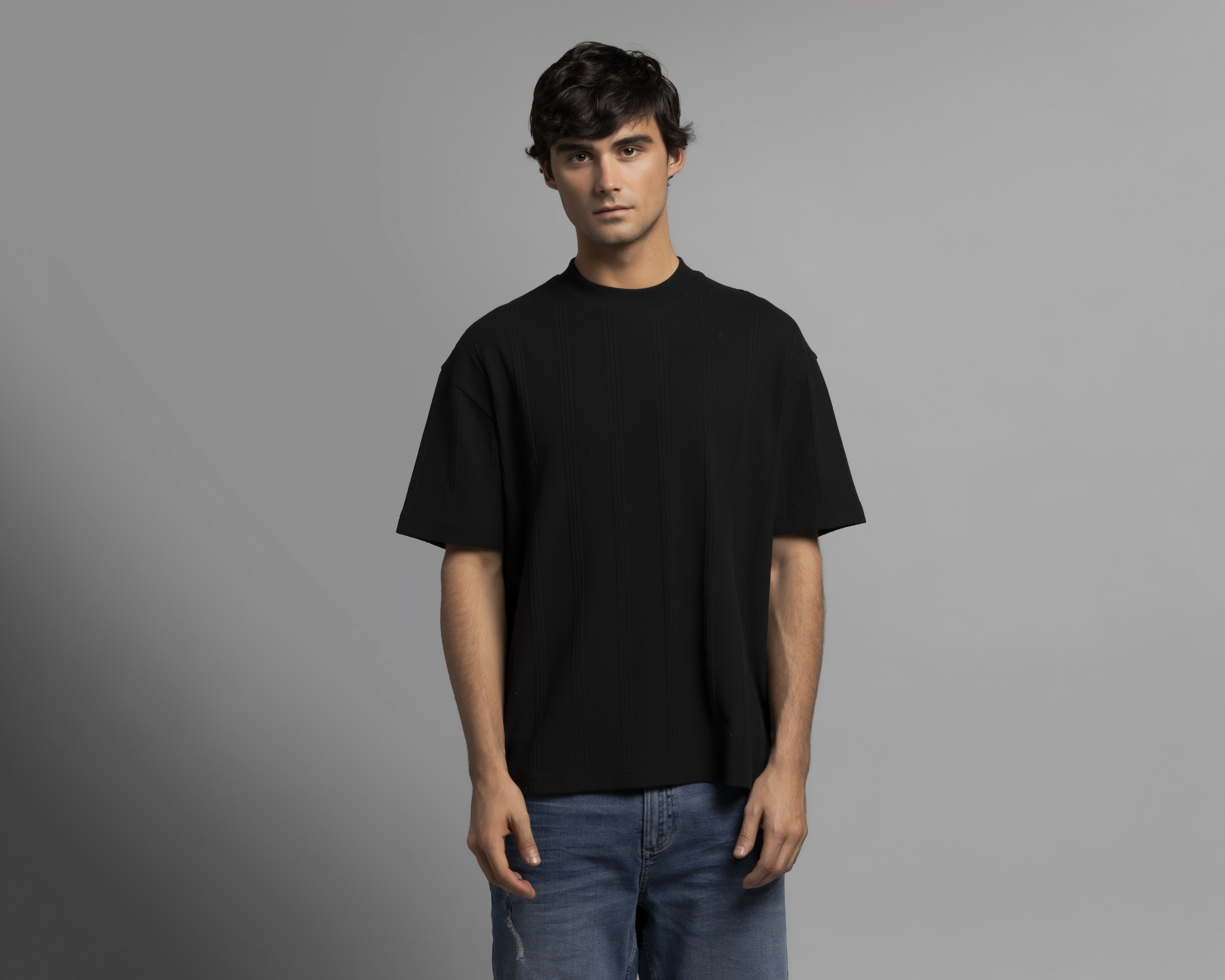 Foto 3 pulgar | Foto 2 | Playera de Cuello Redondo Negra Strona para Hombre