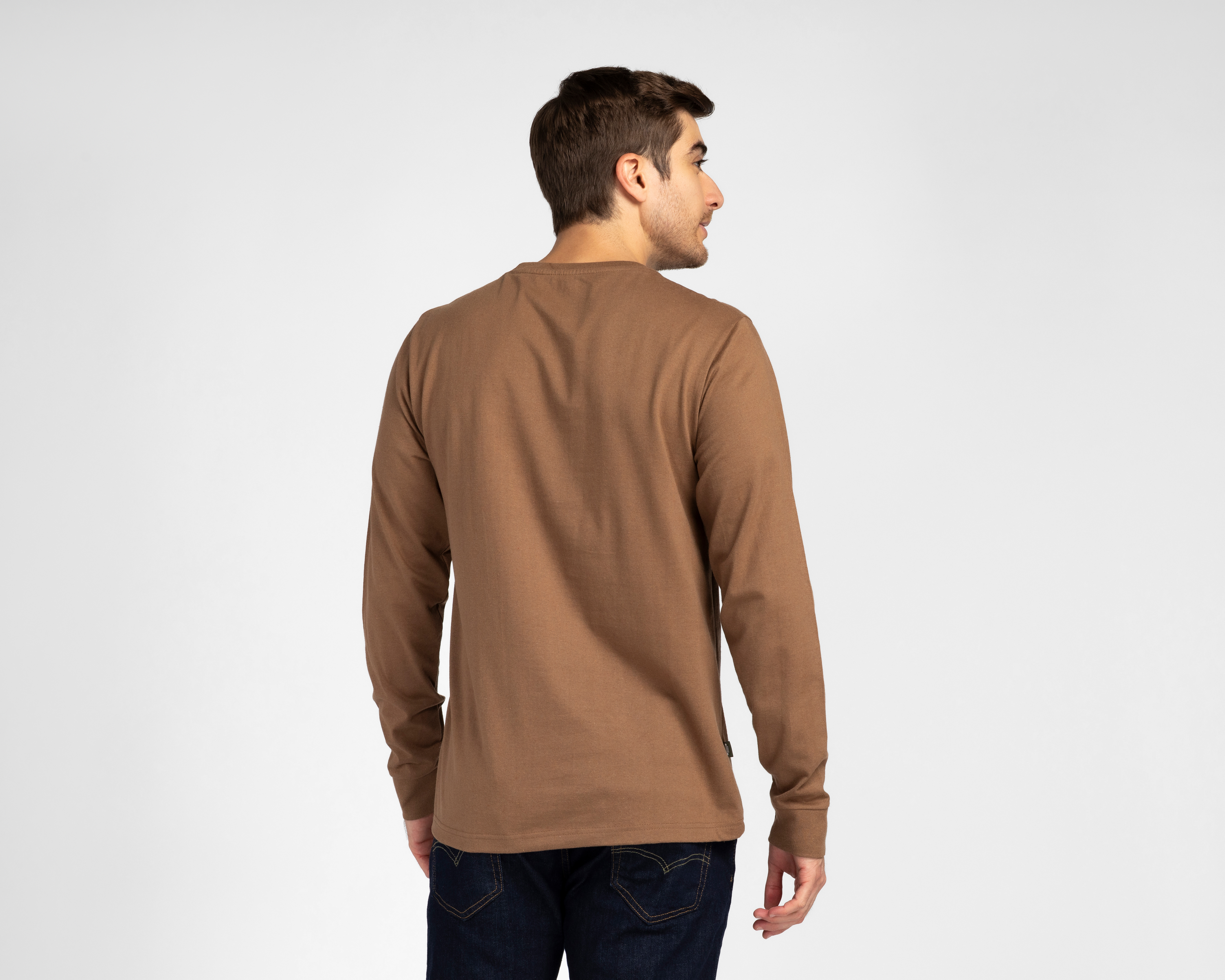 Foto 2 | Foto 2 | Playera de Cuello Redondo Café Jeep para Hombre