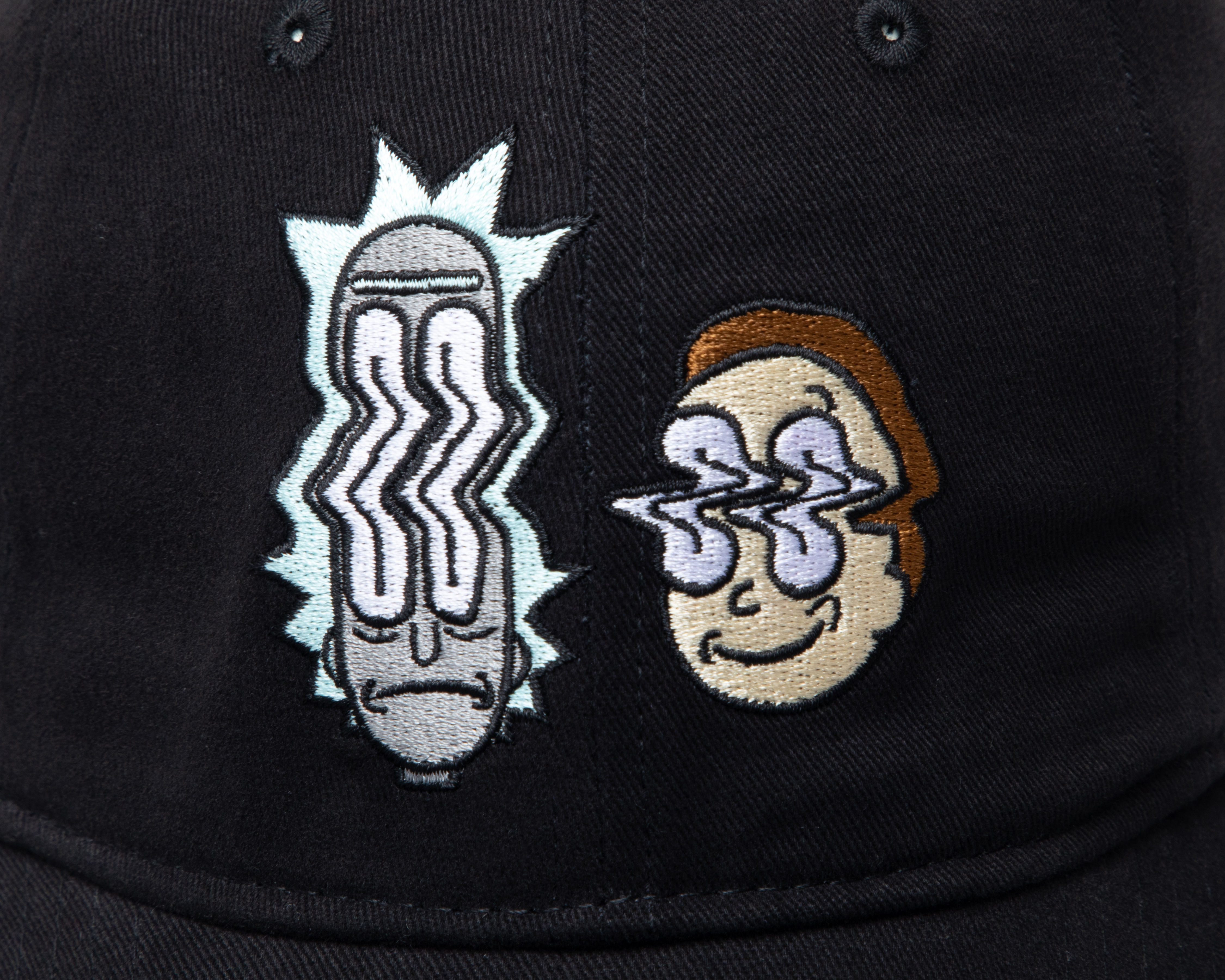 Foto 5 pulgar | Foto 4 | Gorra Curva Rick & Morty