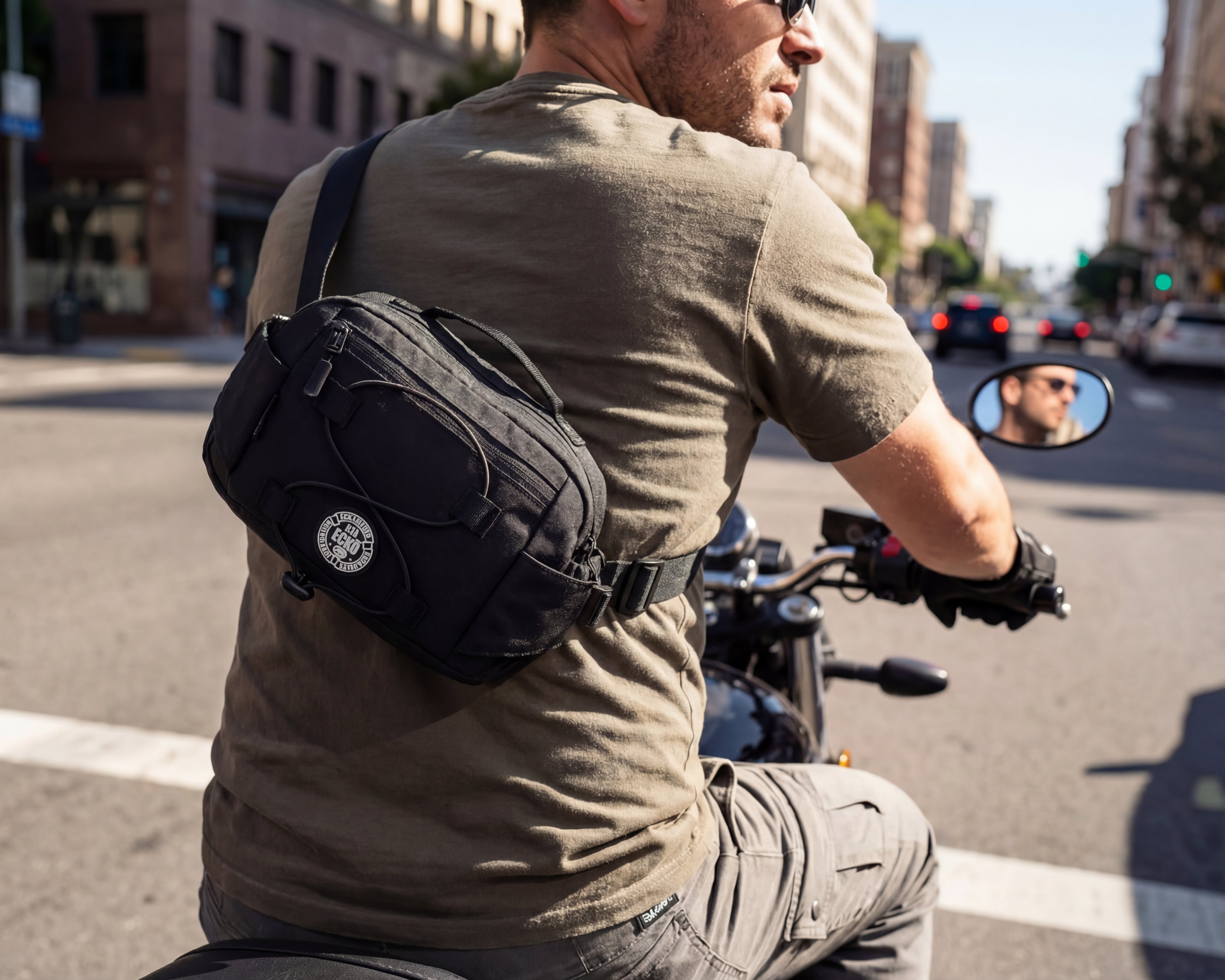 Foto 9 pulgar | Foto 8 | Cangurera Ecko Unltd. para Hombre