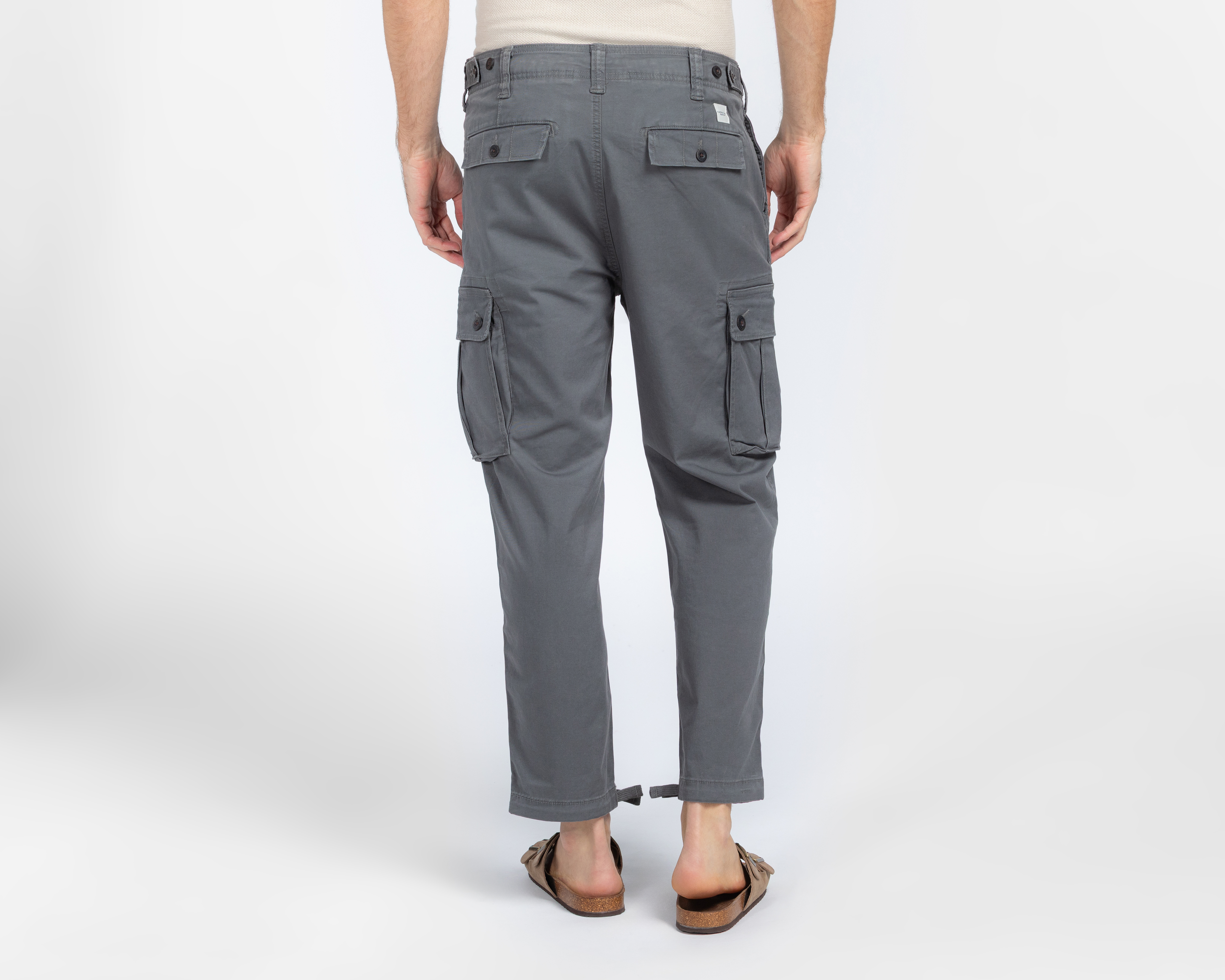 Foto 3 pulgar | Foto 2 | Pantalón Cargo American Eagle Gris para Hombre