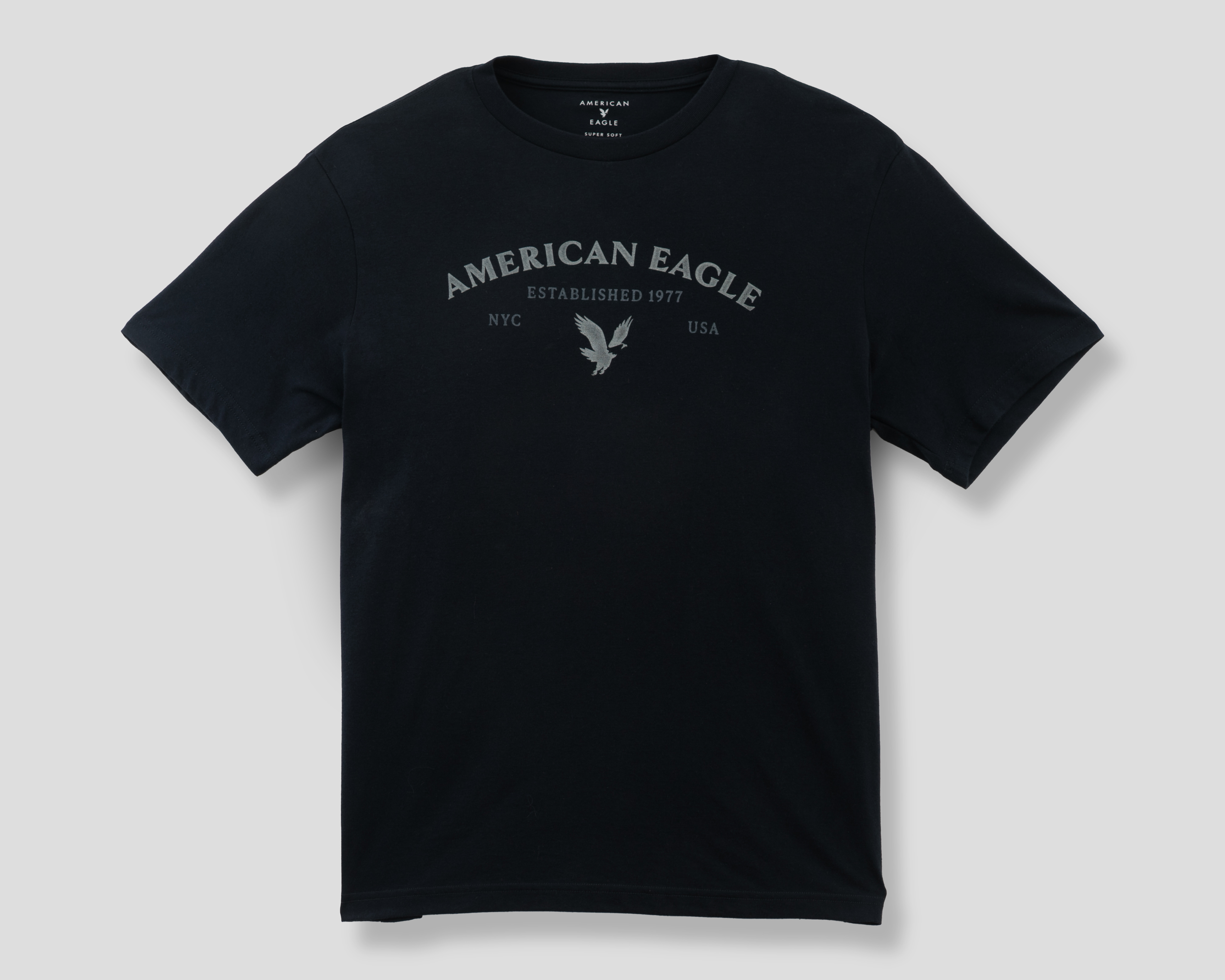 Foto 2 pulgar | Foto 1 | Playera de Cuello Redondo Negro American Eagle para Hombre