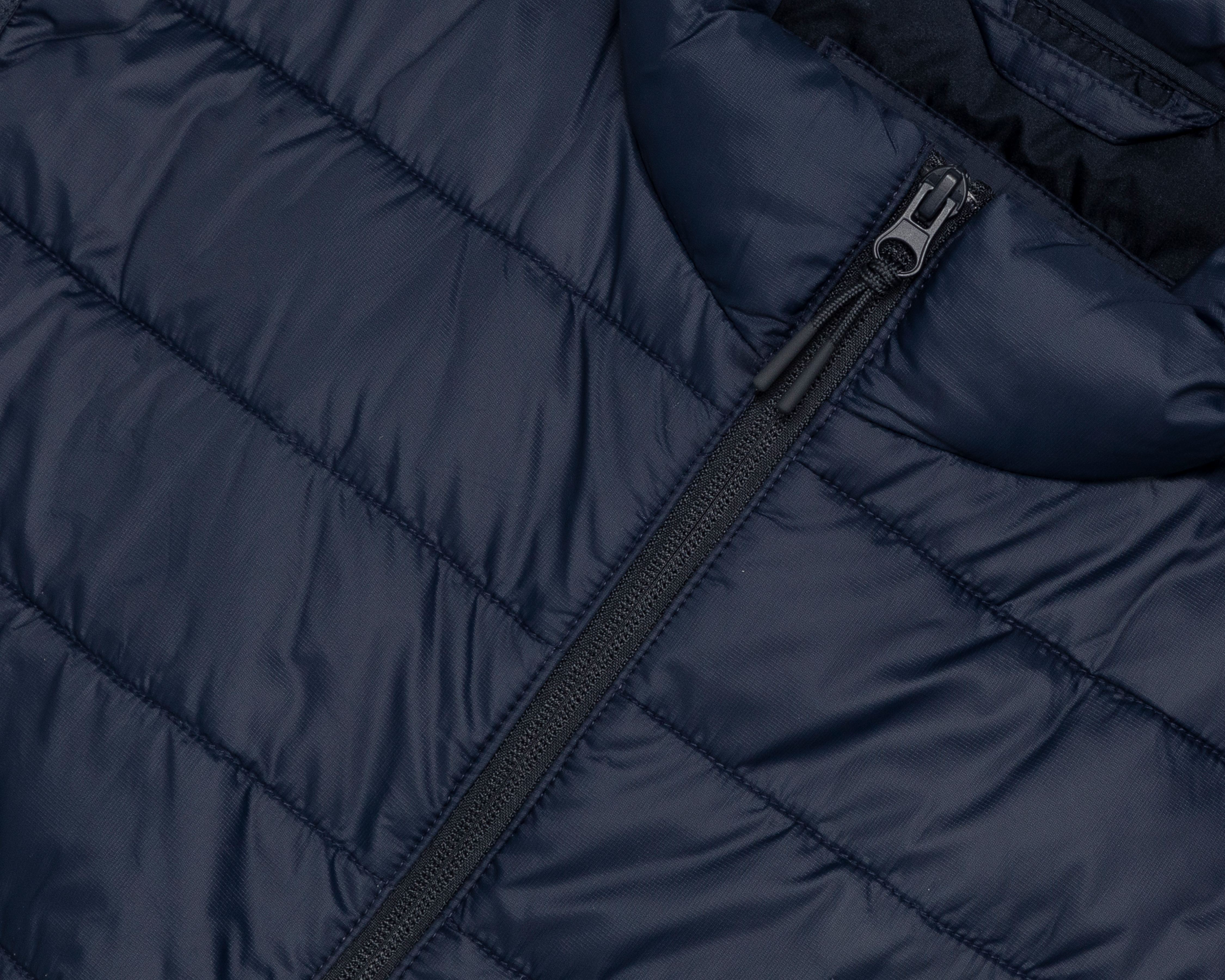 Foto 4 pulgar | Foto 3 | Chaleco Capitonado American Eagle para Hombre