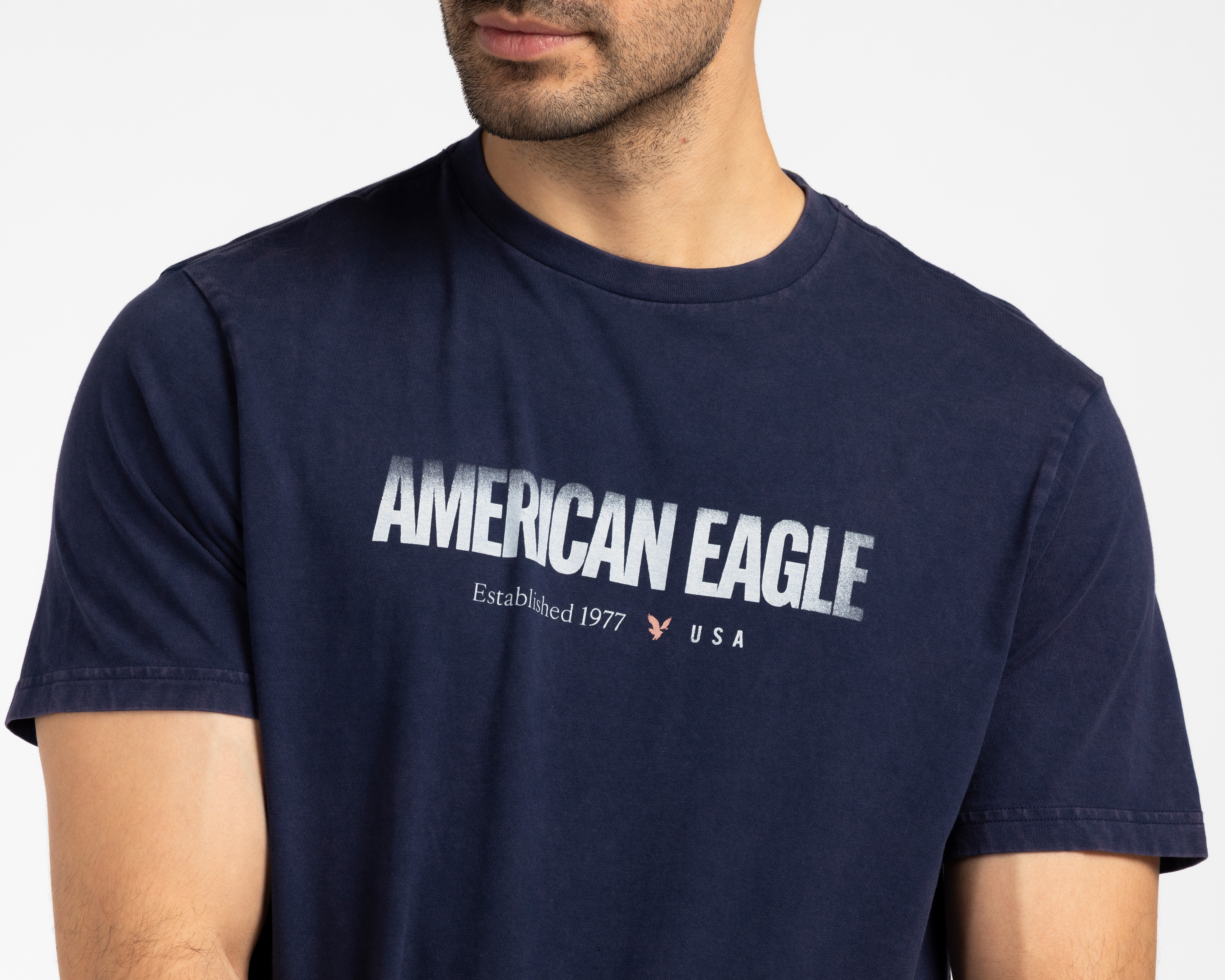 Foto 4 pulgar | Foto 3 | Playera Cuello Redondo Negra American Eagle para Hombre