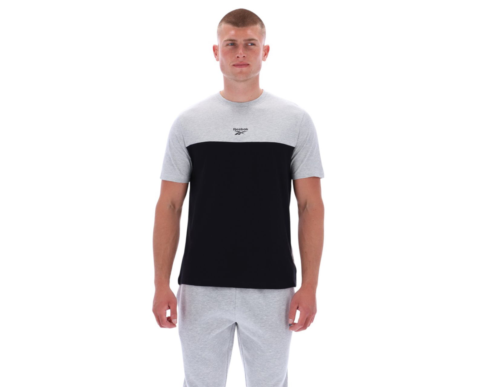 Foto 2 pulgar | Foto 1 | Playera de Entrenamiento Reebok para Hombre