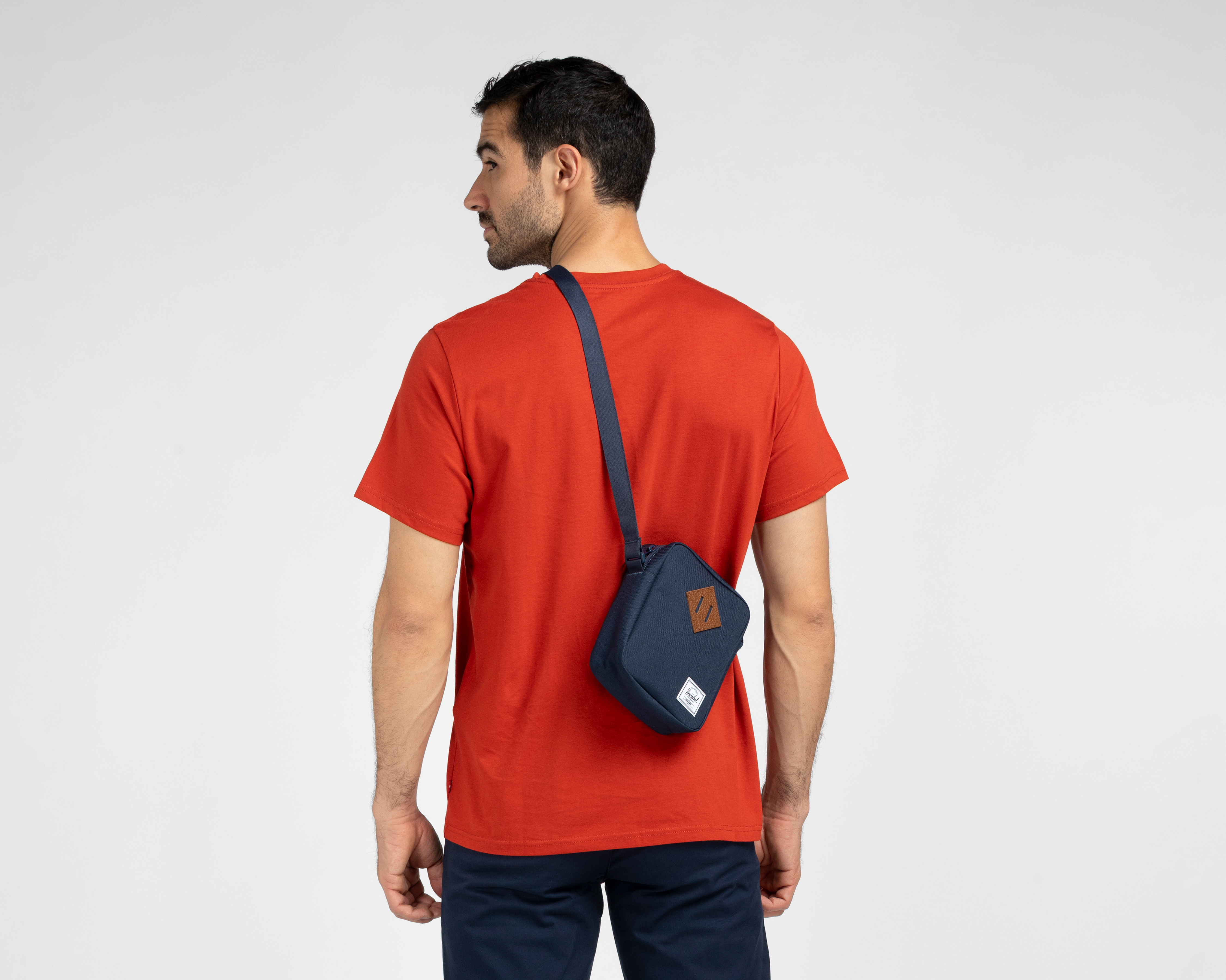 Foto 6 pulgar | Foto 5 | Bandolera Herschel para Hombre