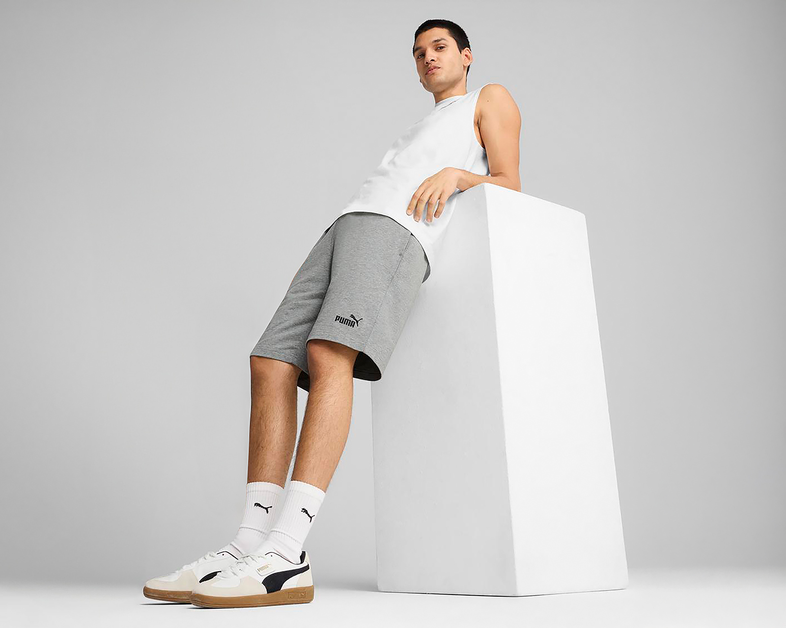 Foto 4 pulgar | Foto 3 | Short Deportivo Puma Essentials para Hombre