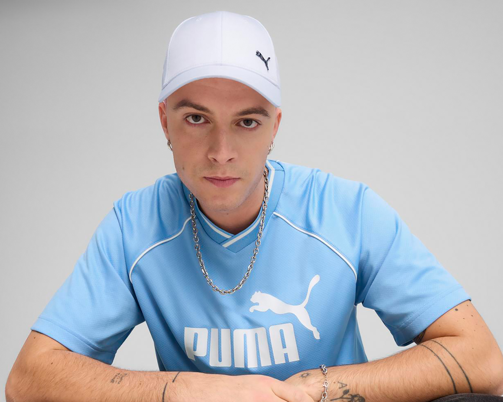 Foto 4 pulgar | Foto 3 | Gorra Curva Puma Ess Metal Cat