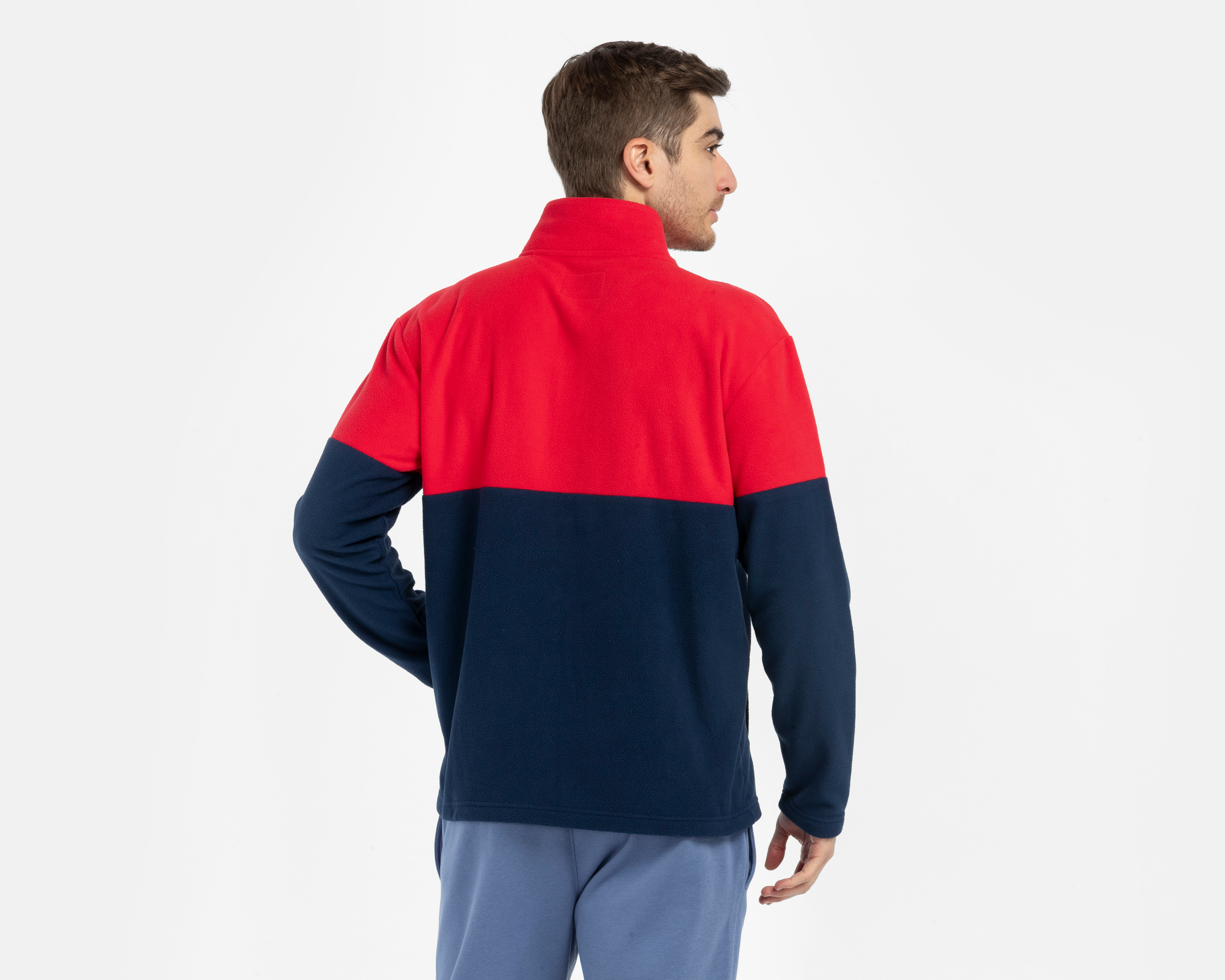 Foto 3 pulgar | Foto 2 | Chamarra Deportiva Champion para Hombre