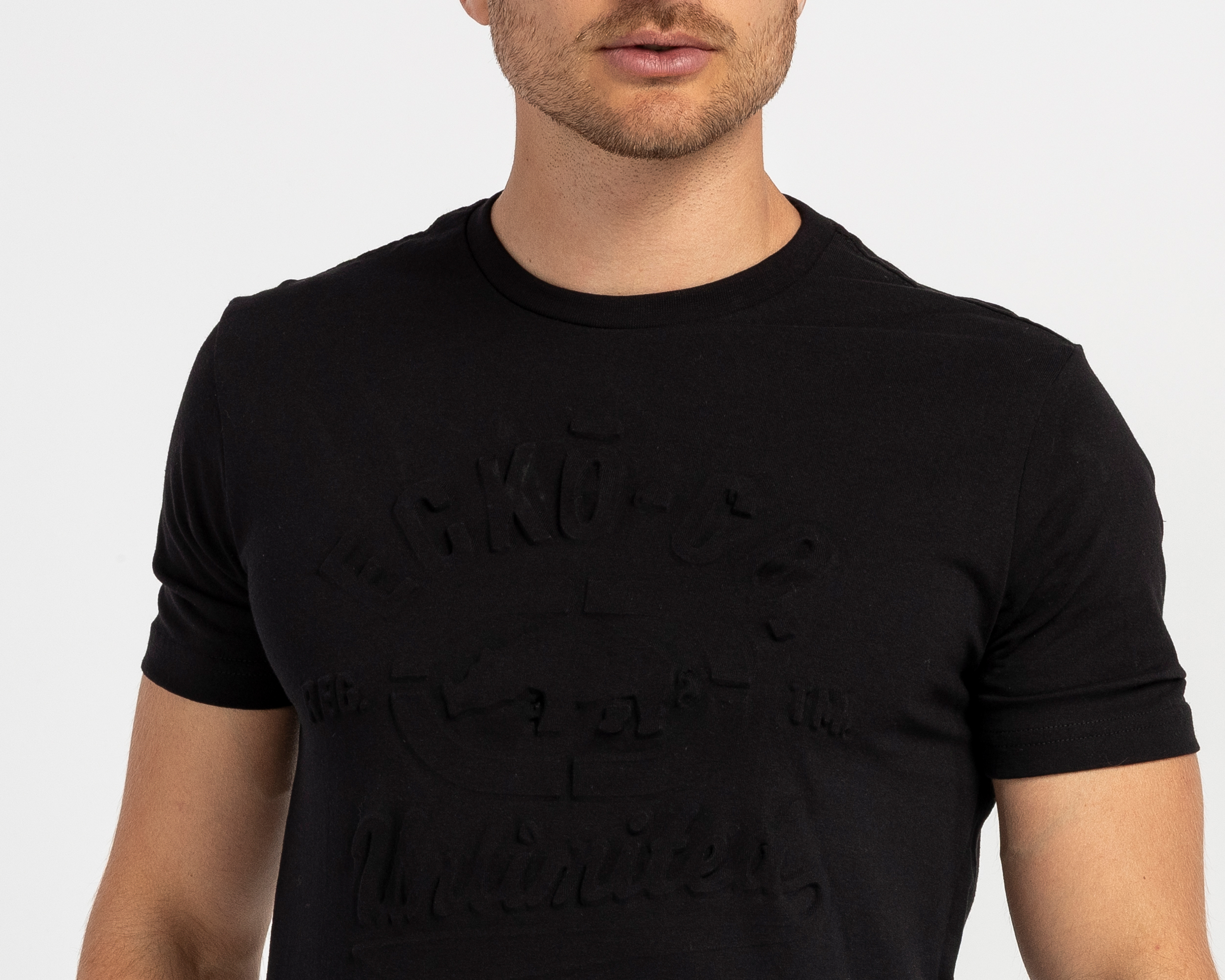 Foto 5 pulgar | Foto 4 | Playera de Cuello Redondo Negra Ecko Unltd. para Hombre