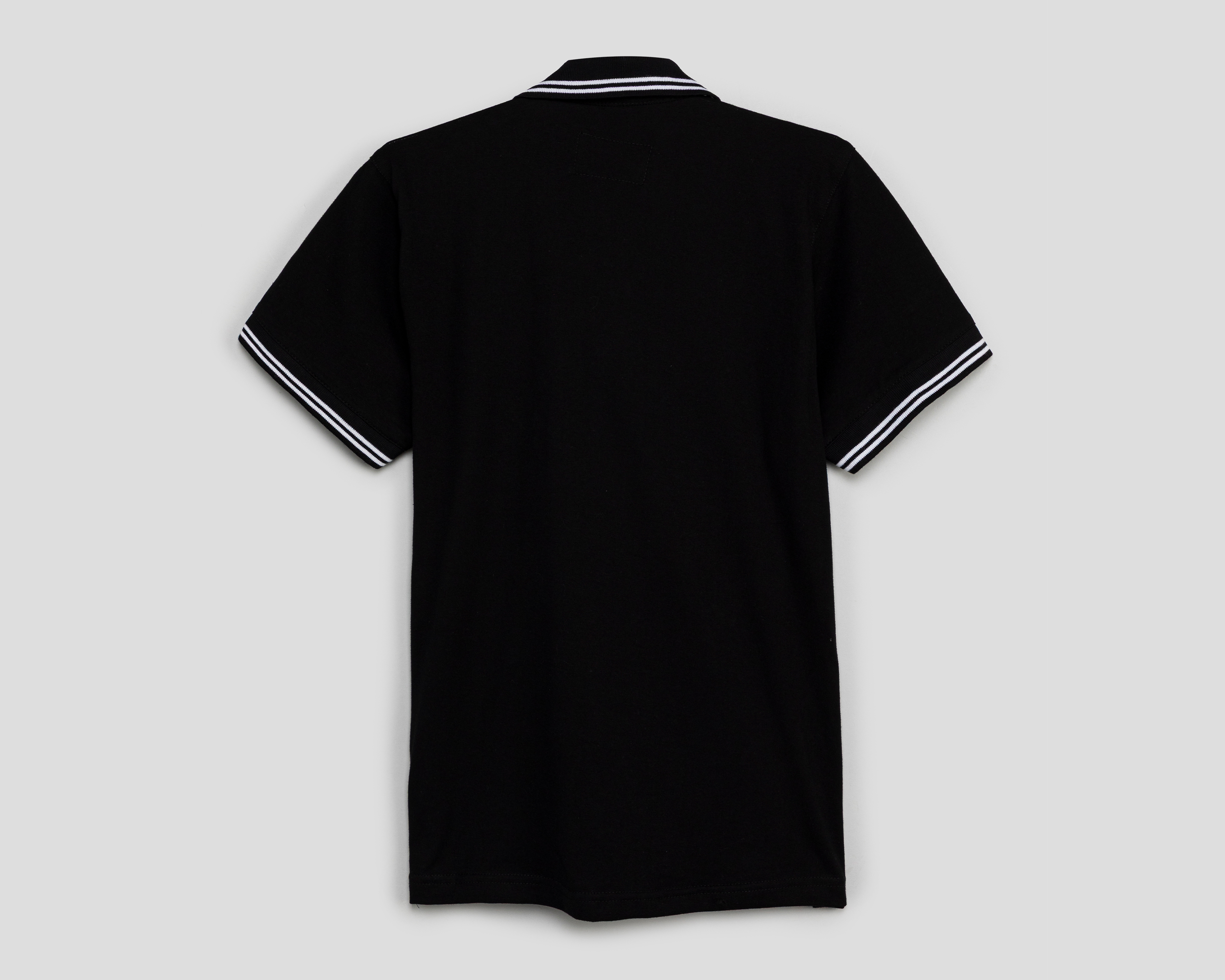 Foto 3 pulgar | Foto 2 | Playera Polo Boy London Negra para Hombre