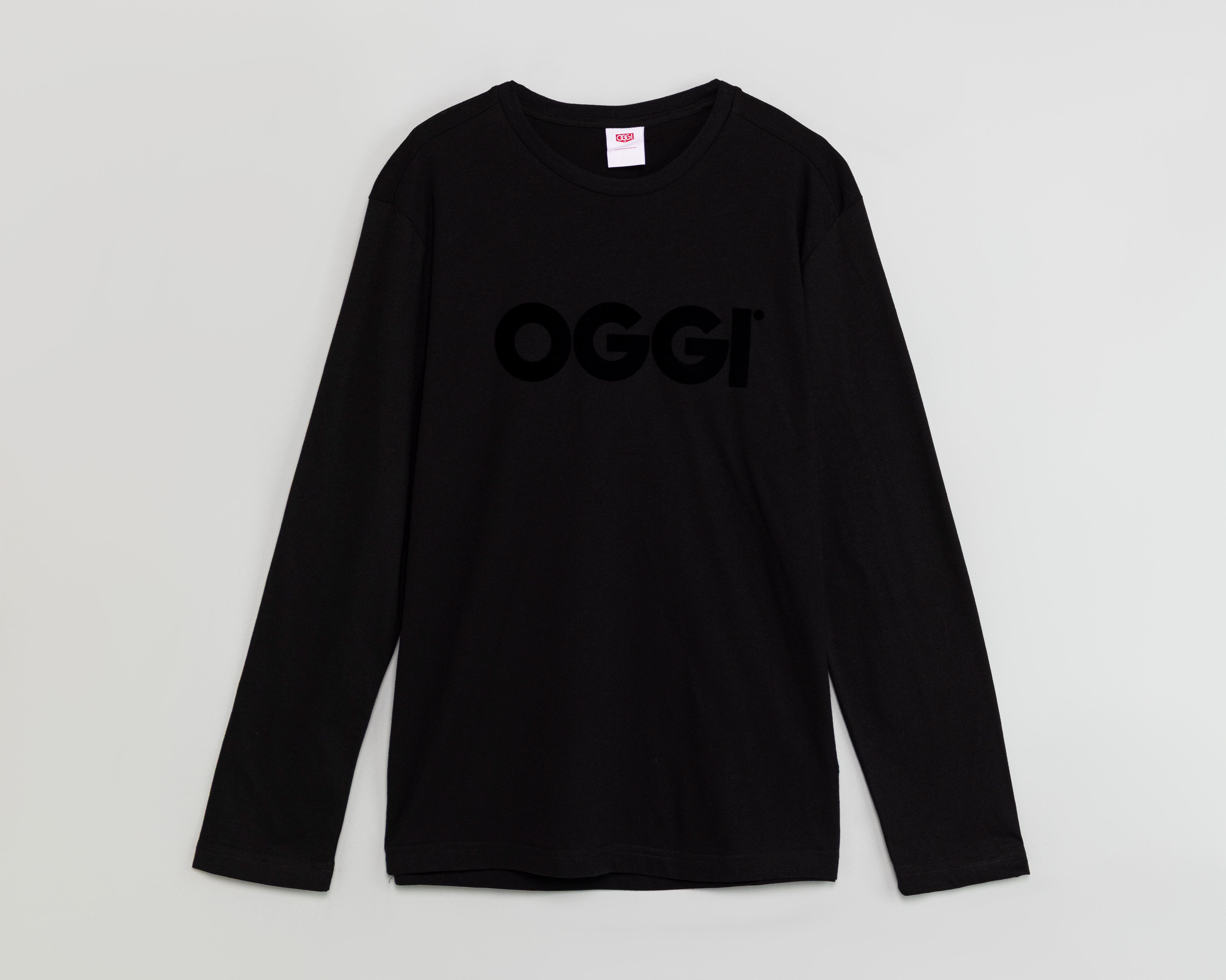 Playera Manga Larga Negra Oggi para Hombre