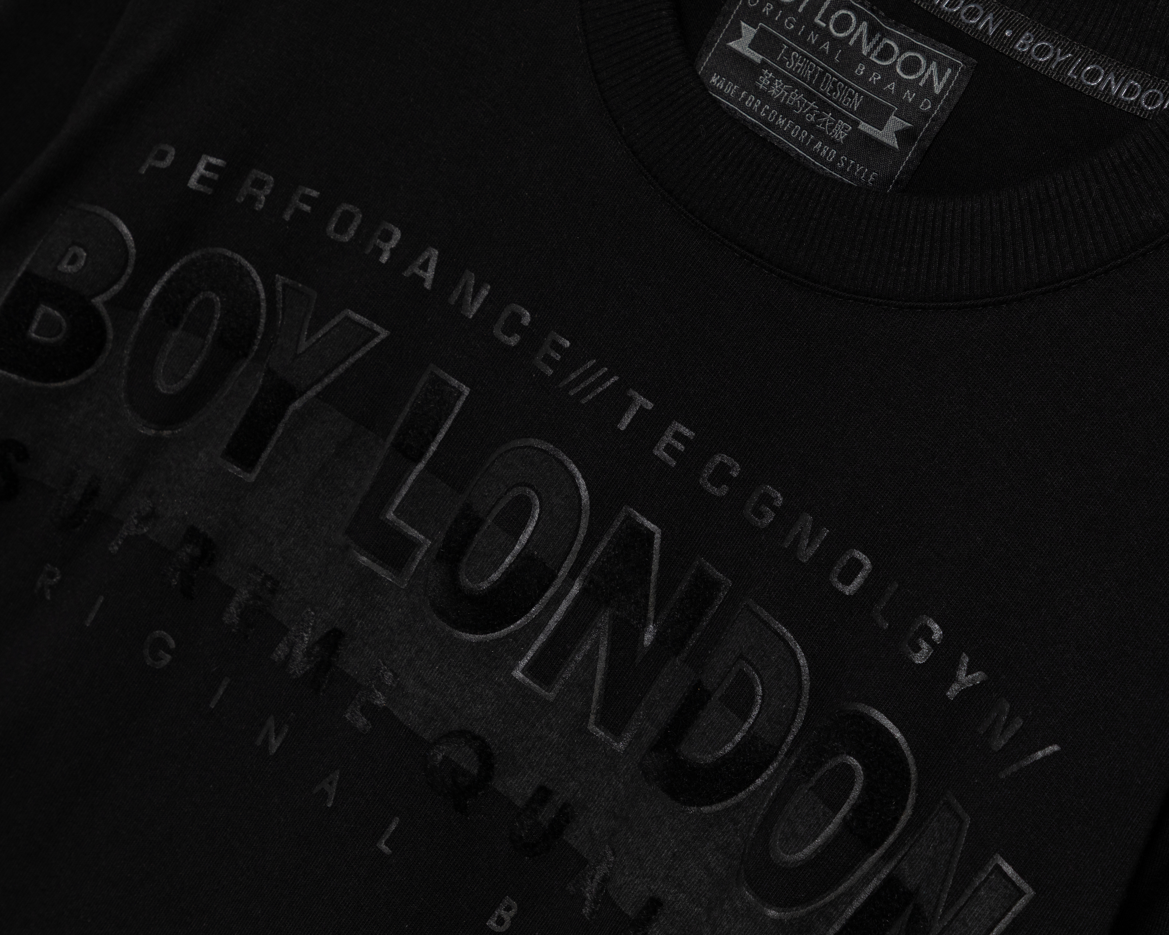 Foto 4 pulgar | Foto 3 | Playera Manga Larga Negra Boy London para Hombre