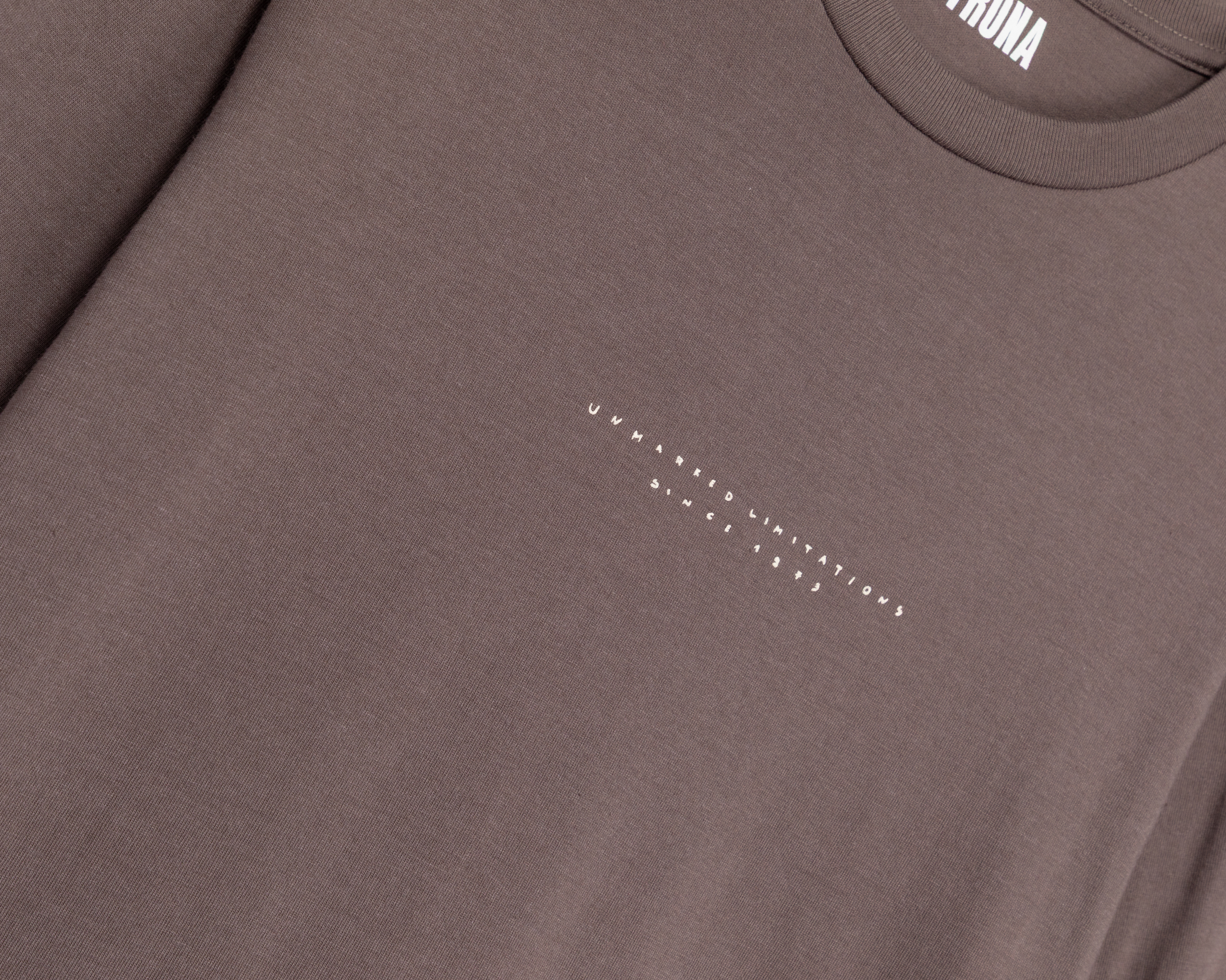 Foto 3 | Foto 3 | Playera Manga Larga Gris Strona para Hombre