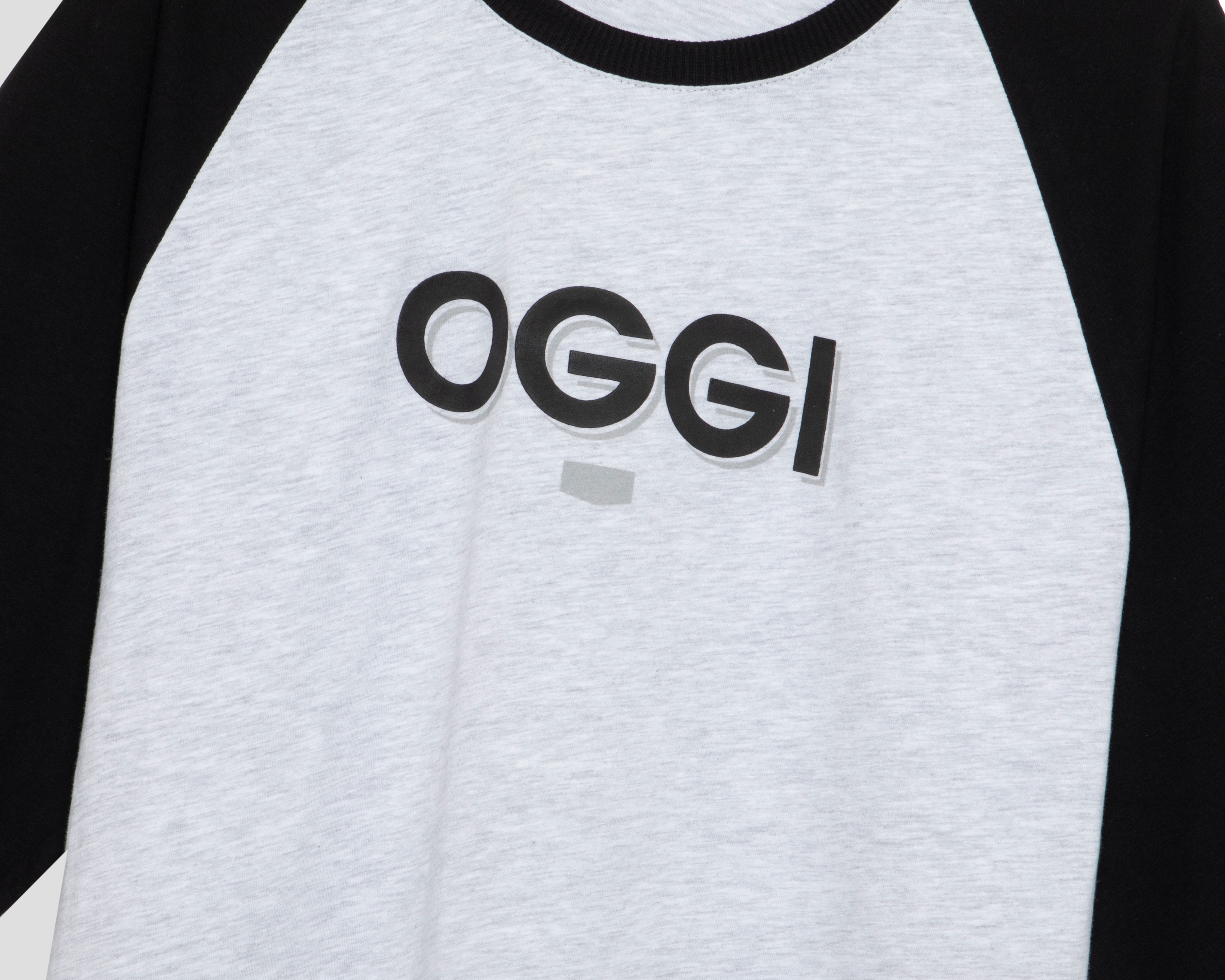 Foto 3 | Foto 3 | Playera Manga Larga Gris Oggi para Hombre