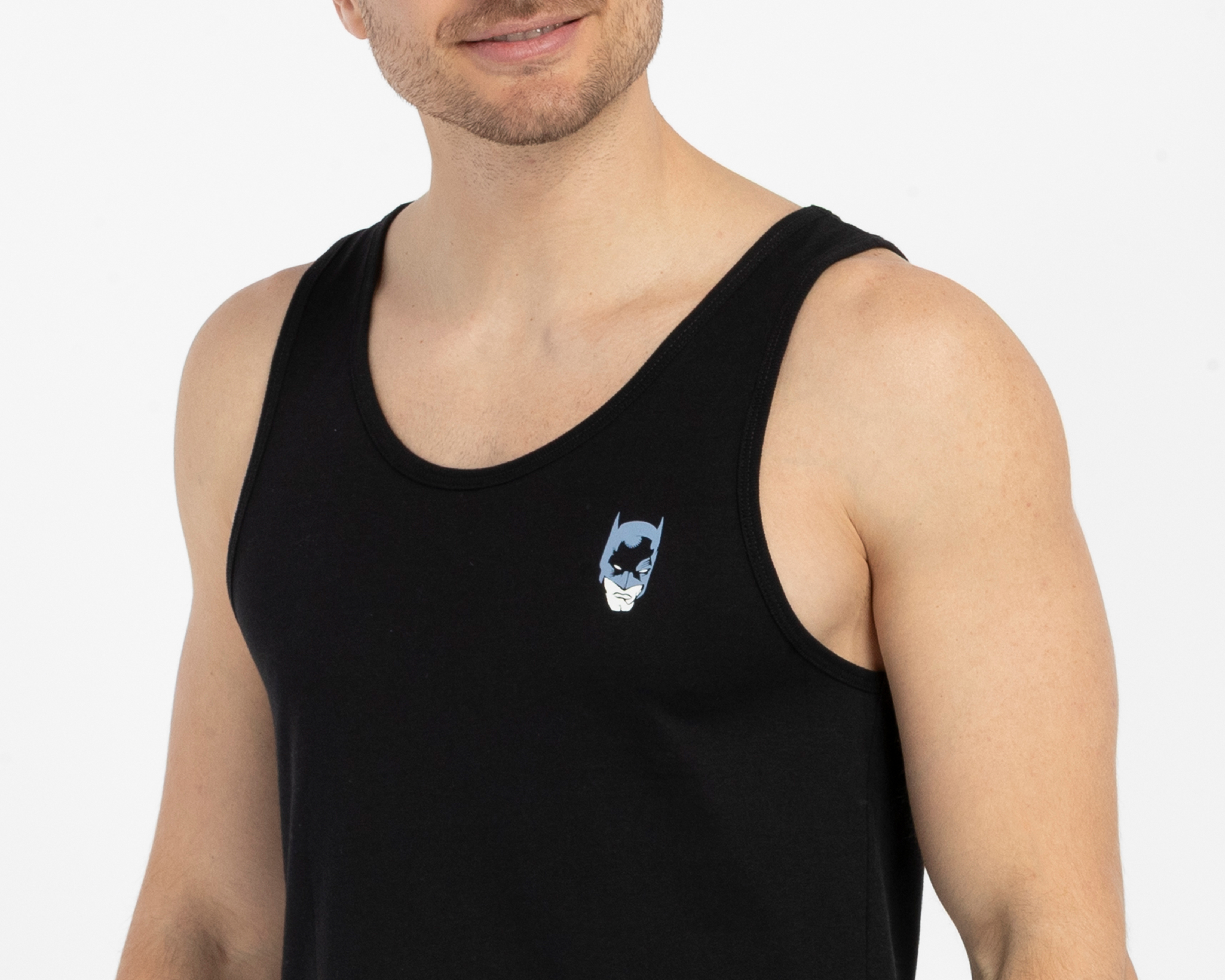 Foto 5 pulgar | Foto 4 | Camiseta Interior Cuello Redondo Batman para Hombre 2 Piezas