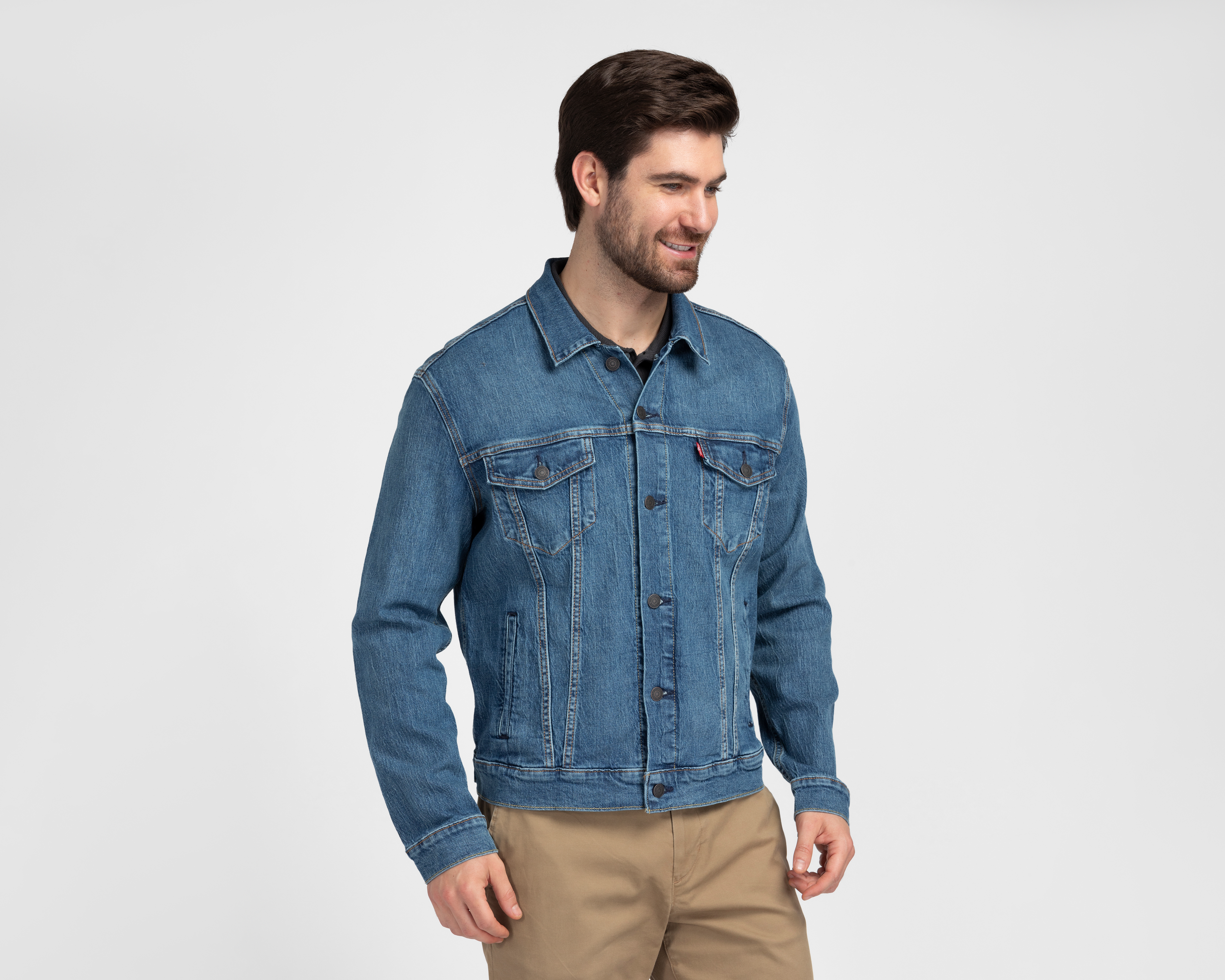 Foto 2 pulgar | Foto 1 | Chamarra Trucker Levi's para Hombre