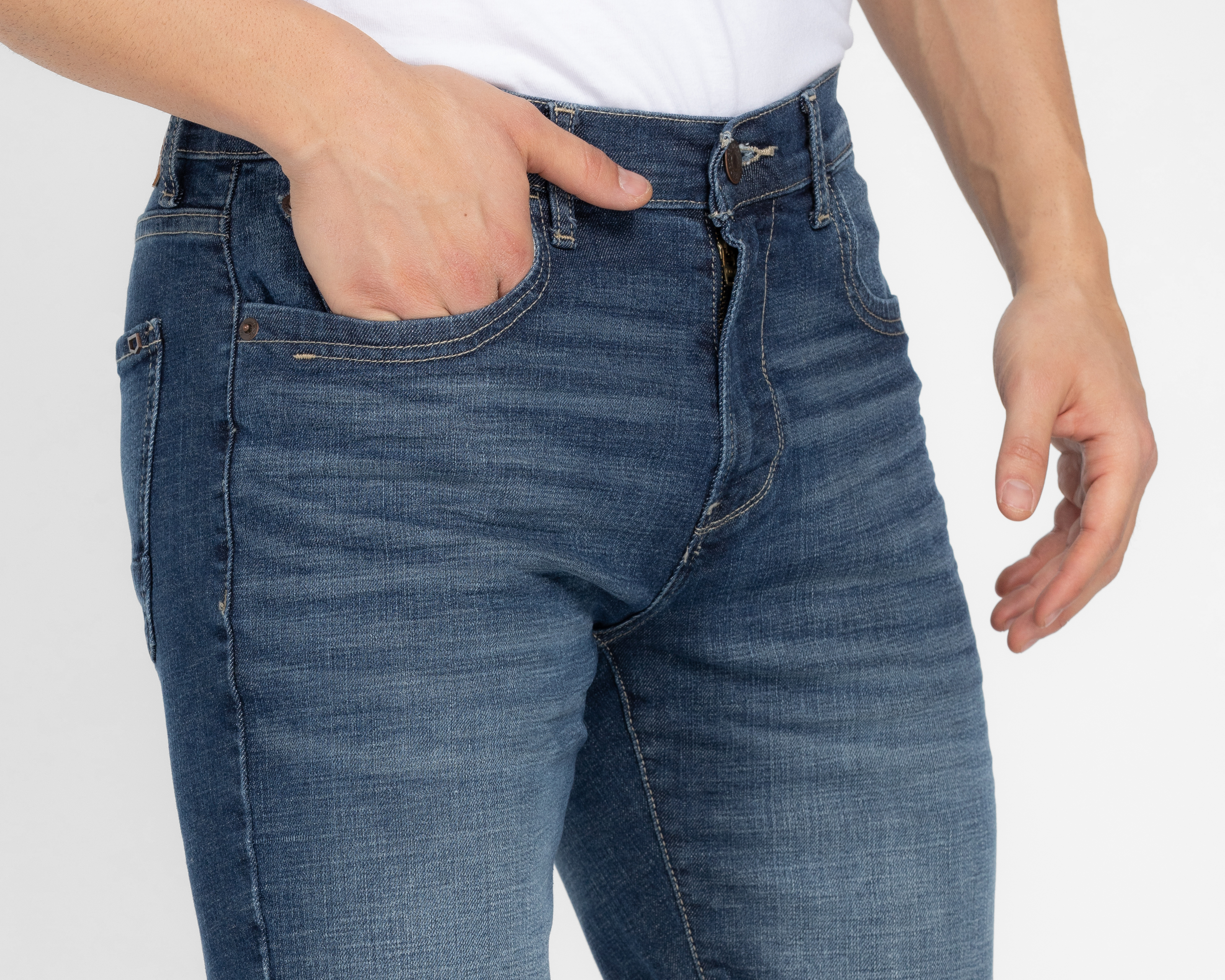 Foto 4 pulgar | Foto 3 | Short Oggi para Hombre