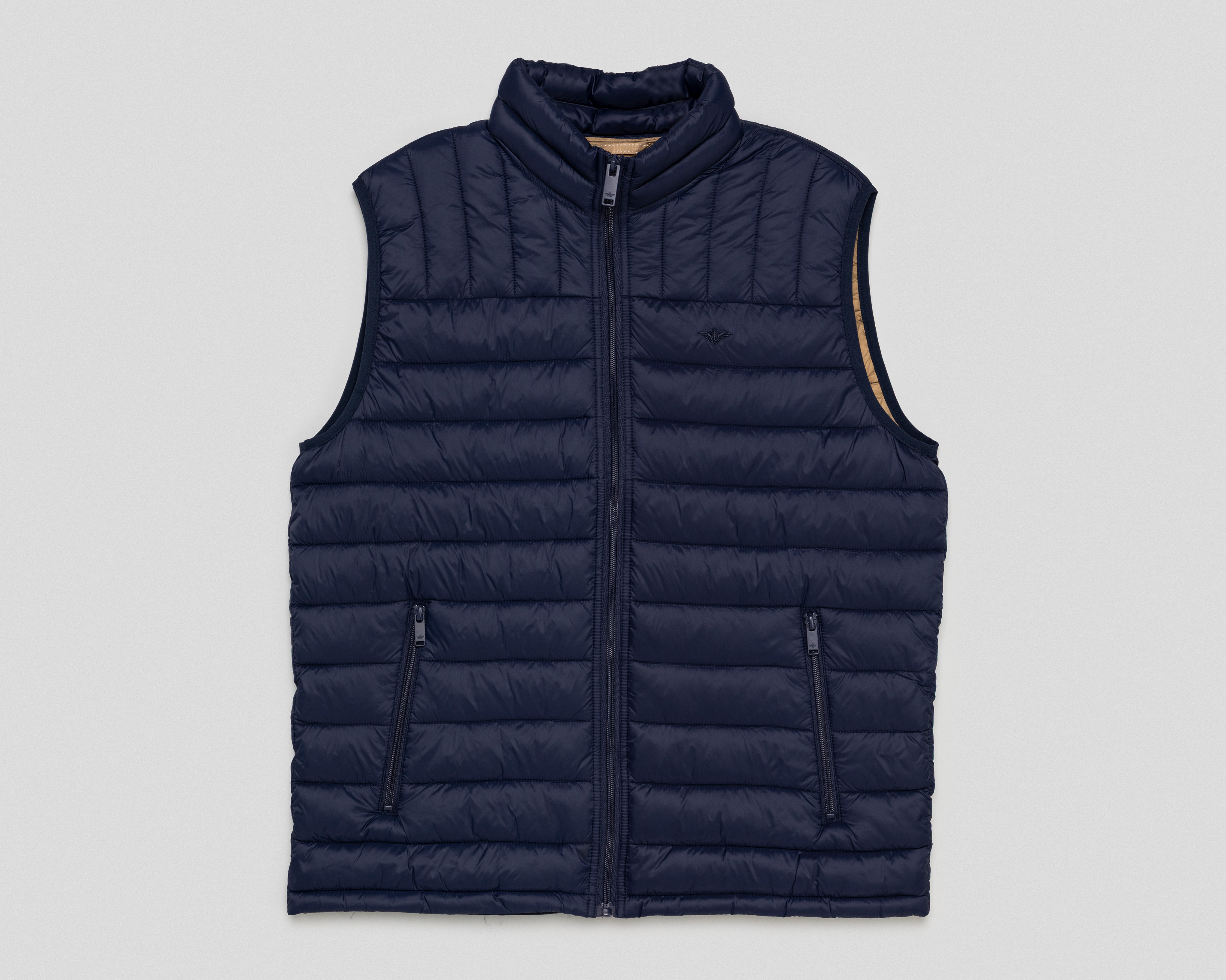 Foto 2 pulgar | Foto 1 | Chaleco Capitonado Dockers para Hombre