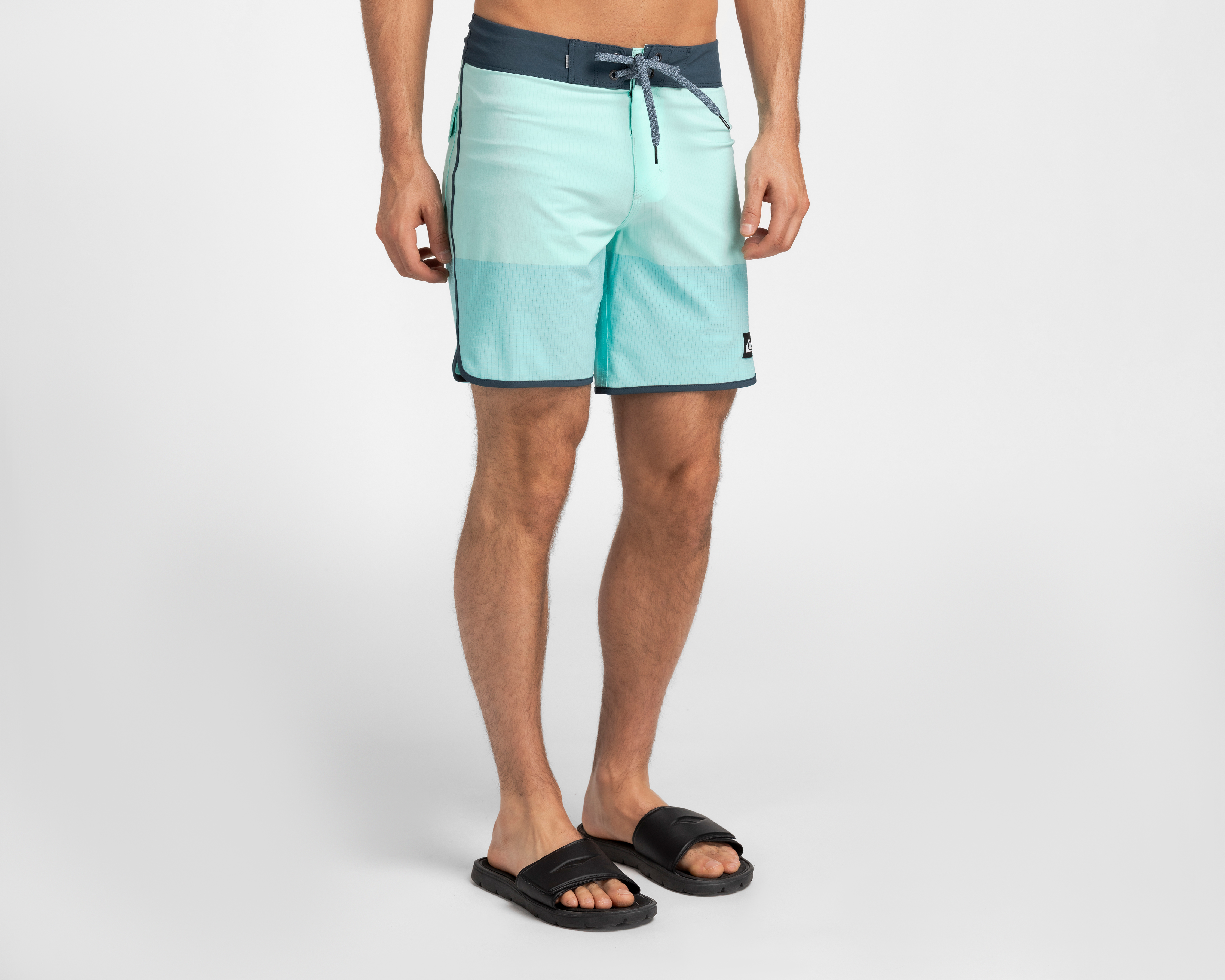 Foto 2 pulgar | Foto 1 | Traje de Baño Quiksilver Verde Menta para Hombre