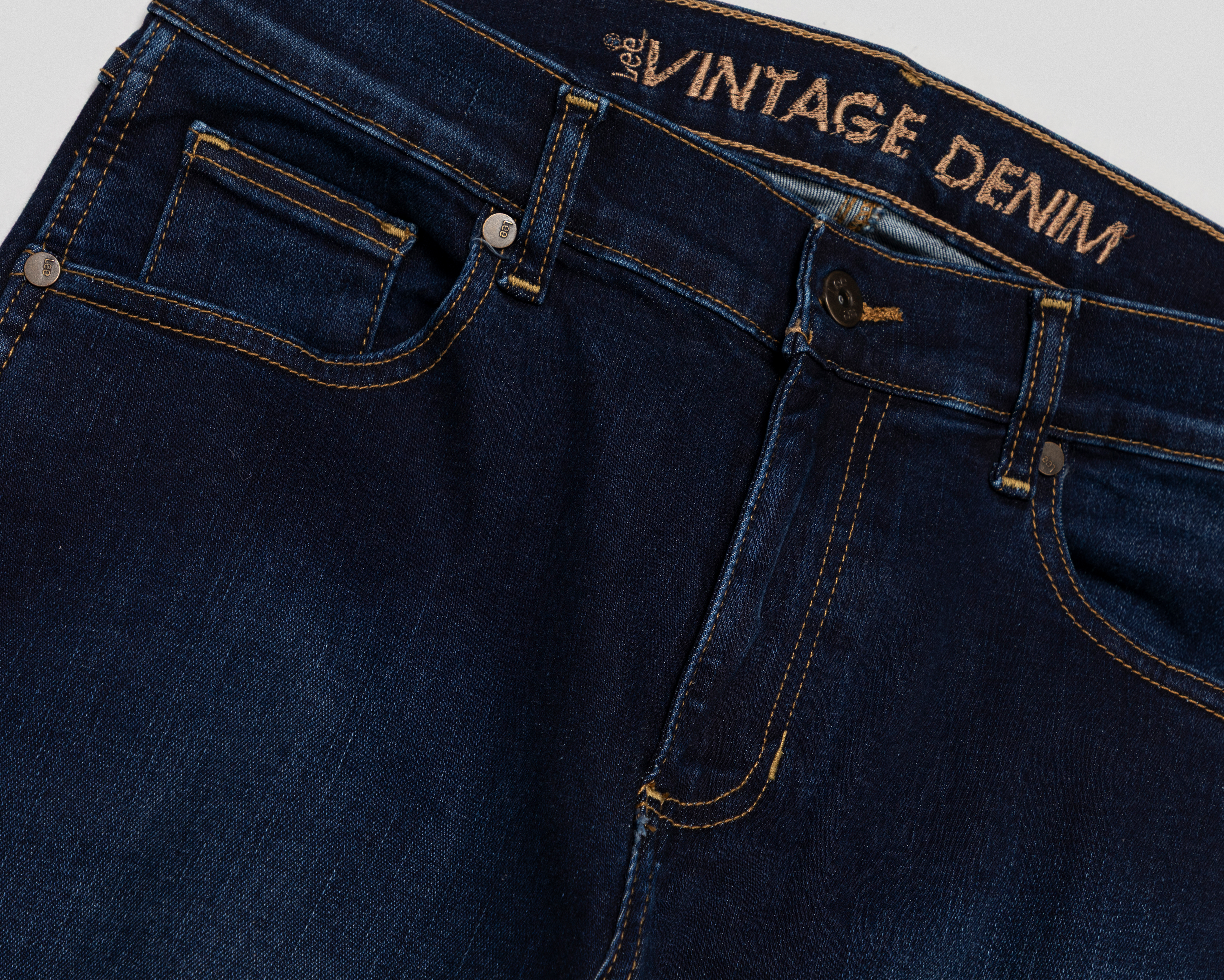 Foto 4 pulgar | Foto 3 | Jeans Bootcut Lee para Hombre