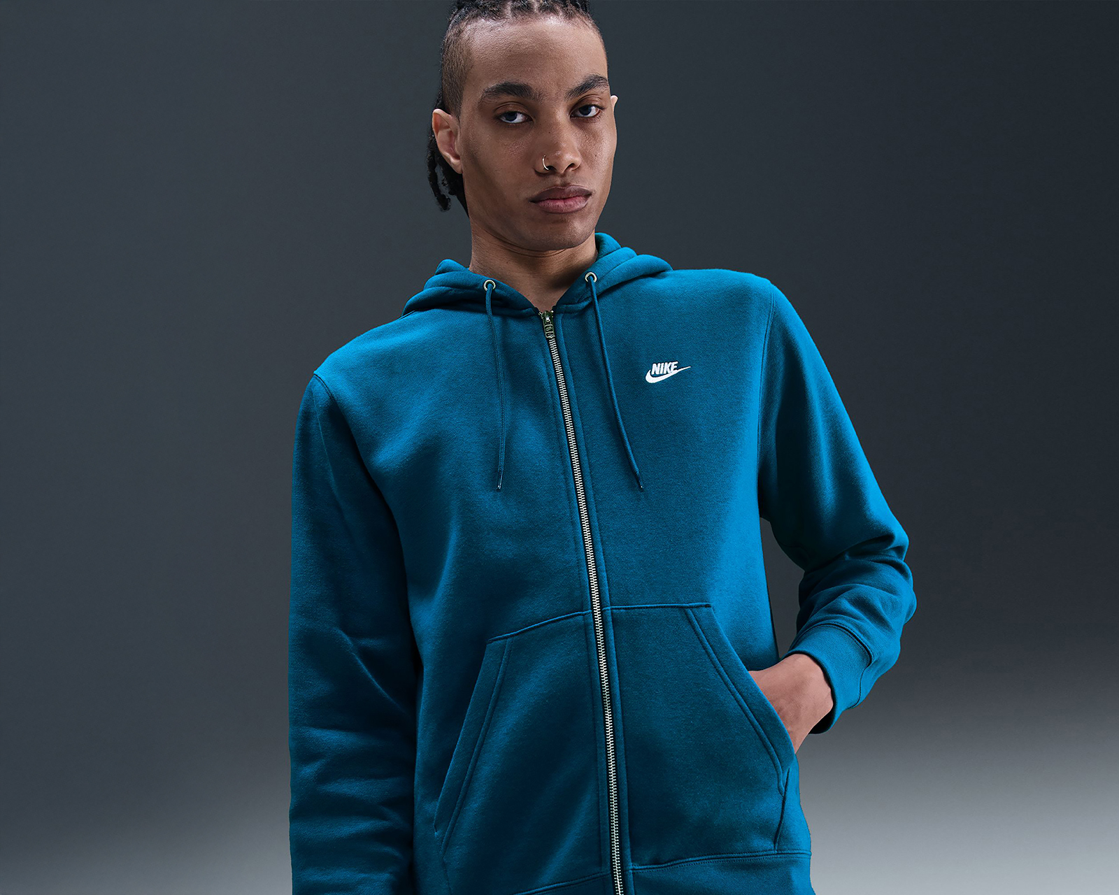 Foto 4 pulgar | Foto 3 | Sudadera con Capucha Nike Club para Hombre