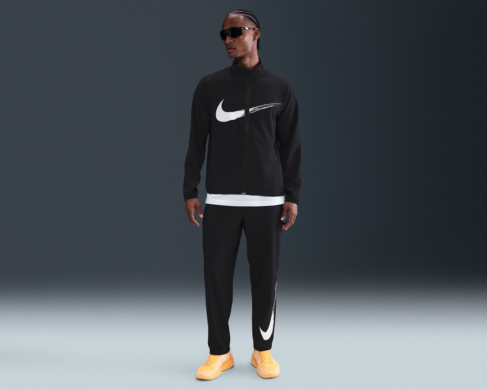 Foto 1 | Foto 1 | Chamarra Deportiva Nike Form Dri-FIT para Hombre