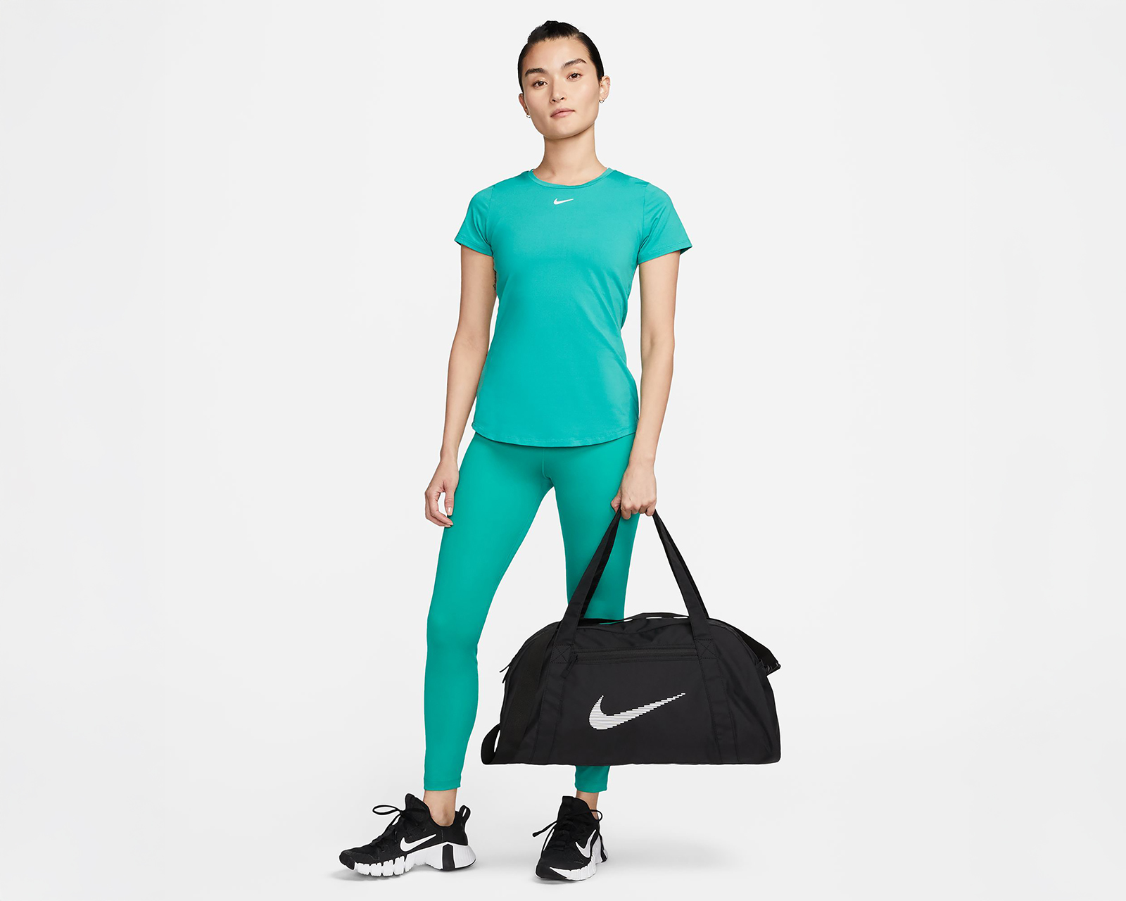 Foto 11 pulgar | Foto 10 | Maleta Deportiva Nike Gym Club Negra