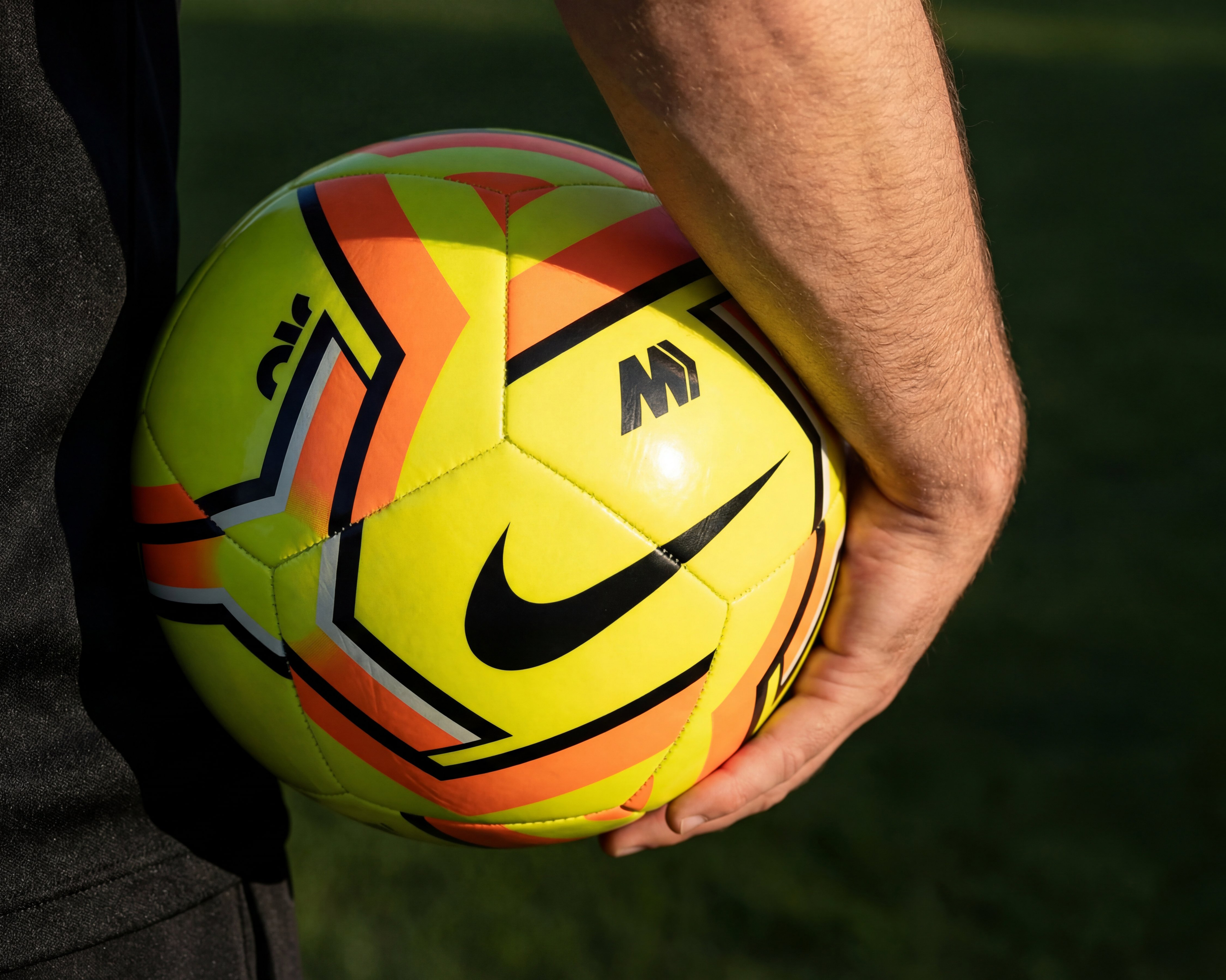 Foto 5 pulgar | Foto 4 | Balón de Futbol Nike Mercurial Fade Tamaño 5