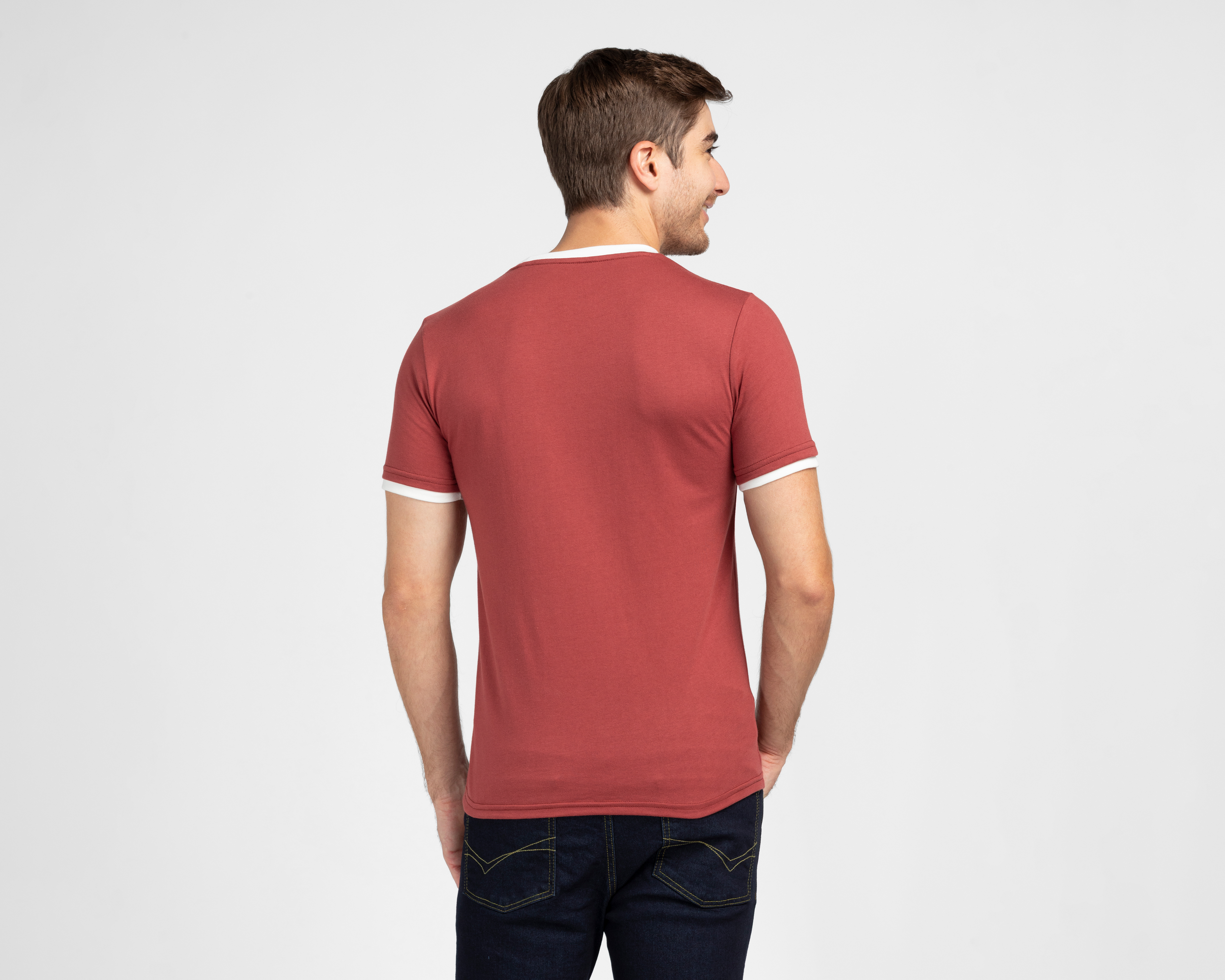 Foto 4 pulgar | Foto 3 | Playera de Cuello Redondo Marrón Refill para Hombre