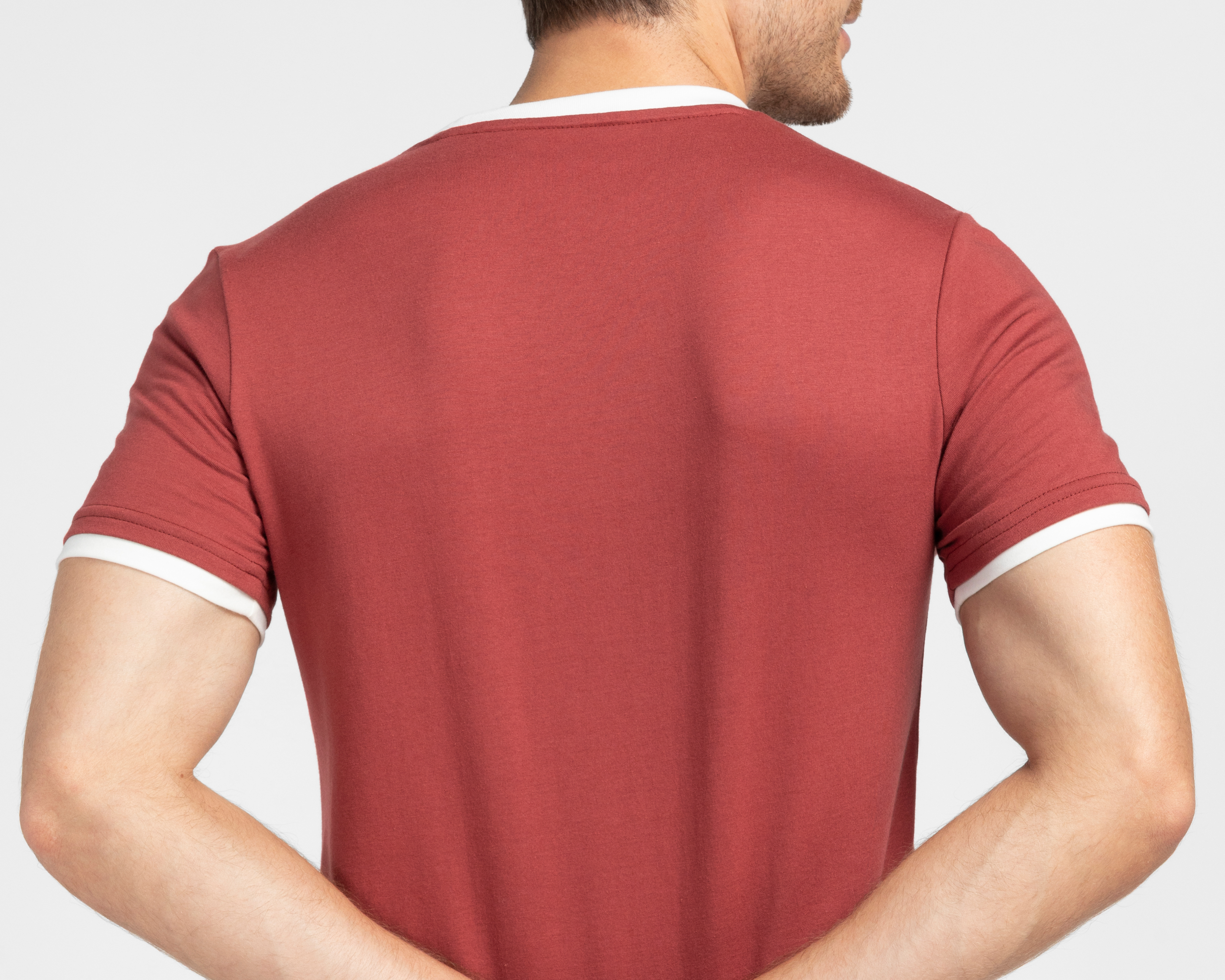 Foto 6 pulgar | Foto 5 | Playera de Cuello Redondo Marrón Refill para Hombre