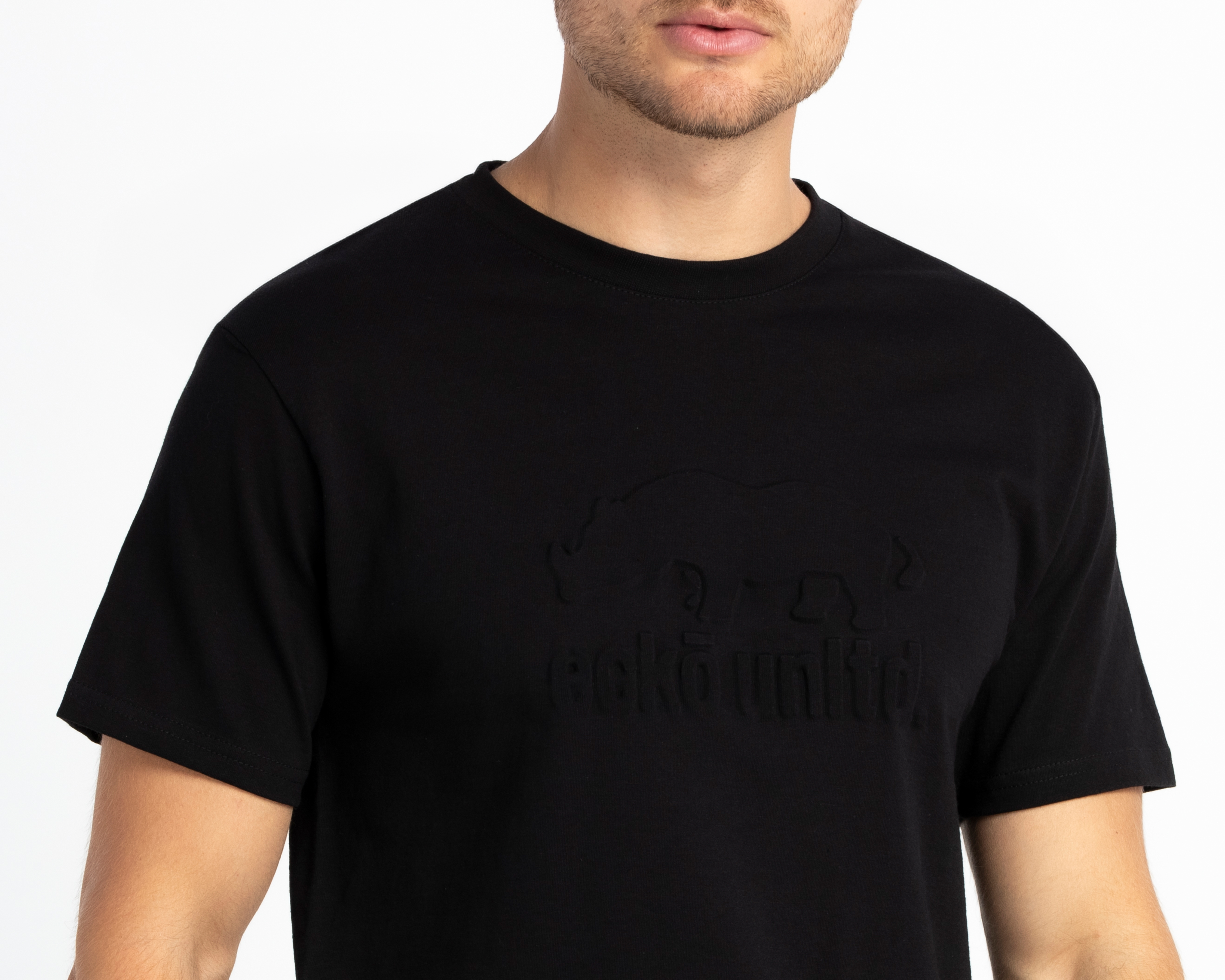 Foto 5 pulgar | Foto 4 | Playera de Cuello Redondo Negra Ecko Unltd. para Hombre