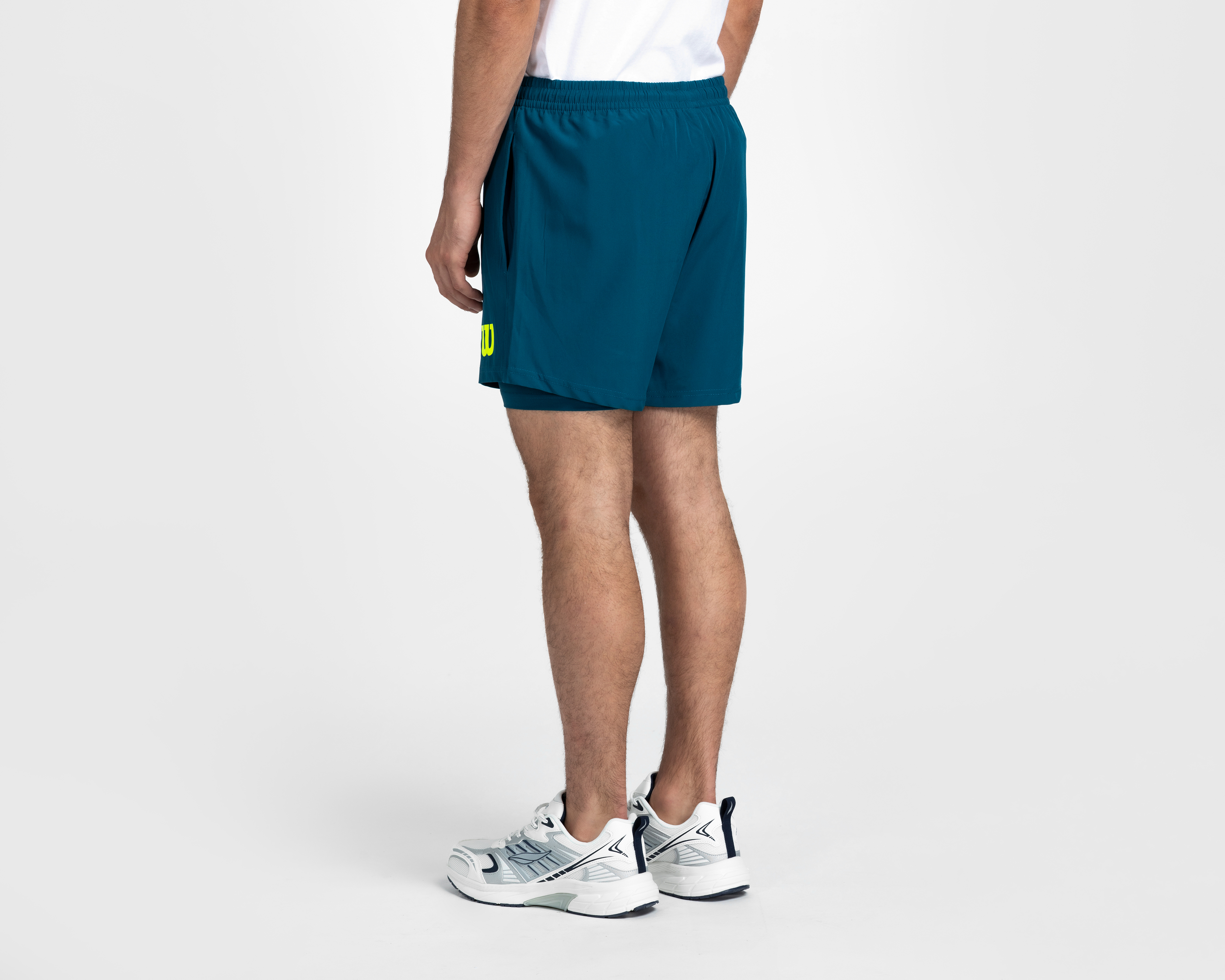 Foto 3 pulgar | Foto 2 | Short Deportivo Wilson para Hombre