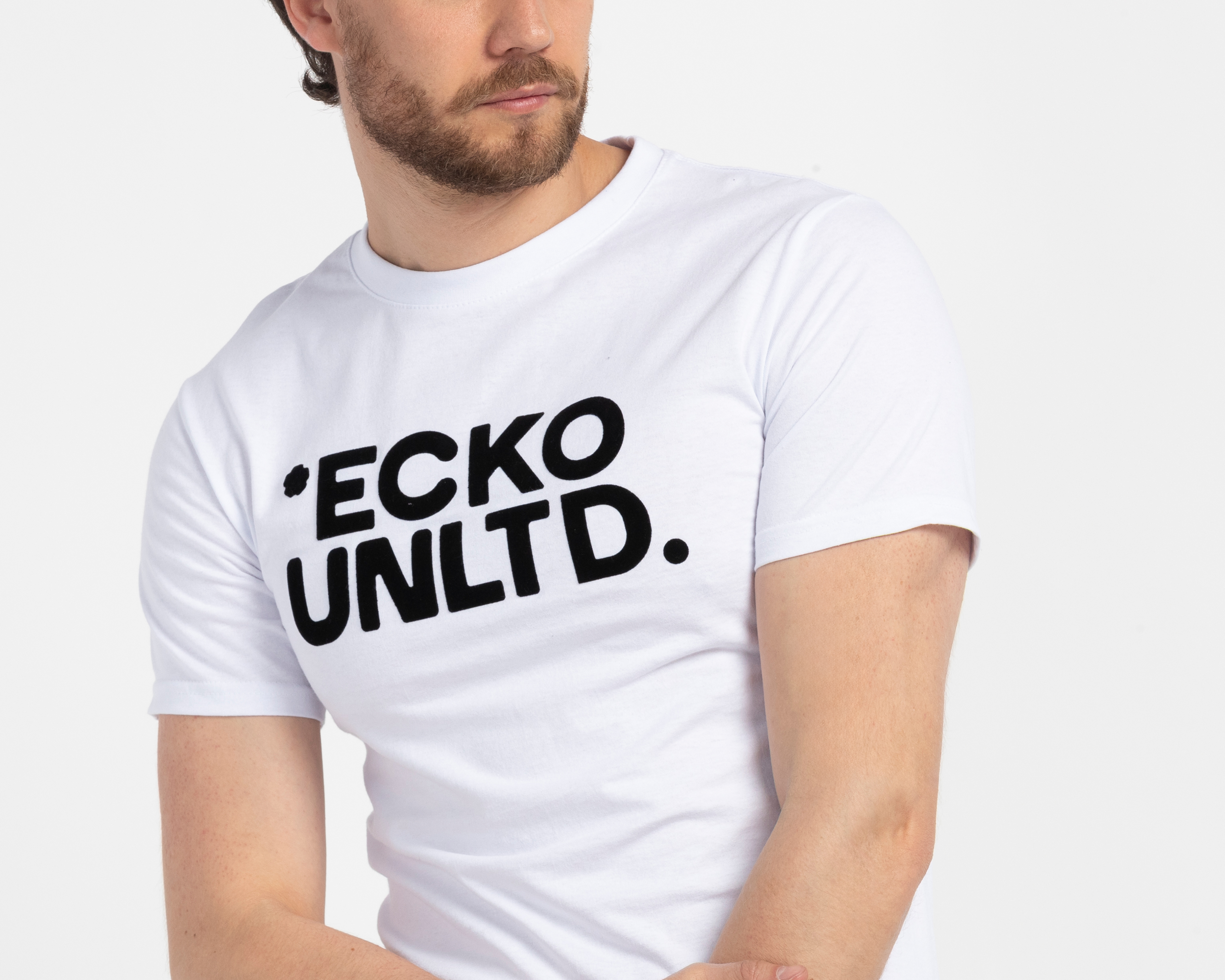 Foto 5 pulgar | Foto 4 | Playera de Cuello Redondo Blanca Ecko Unltd. para Hombre