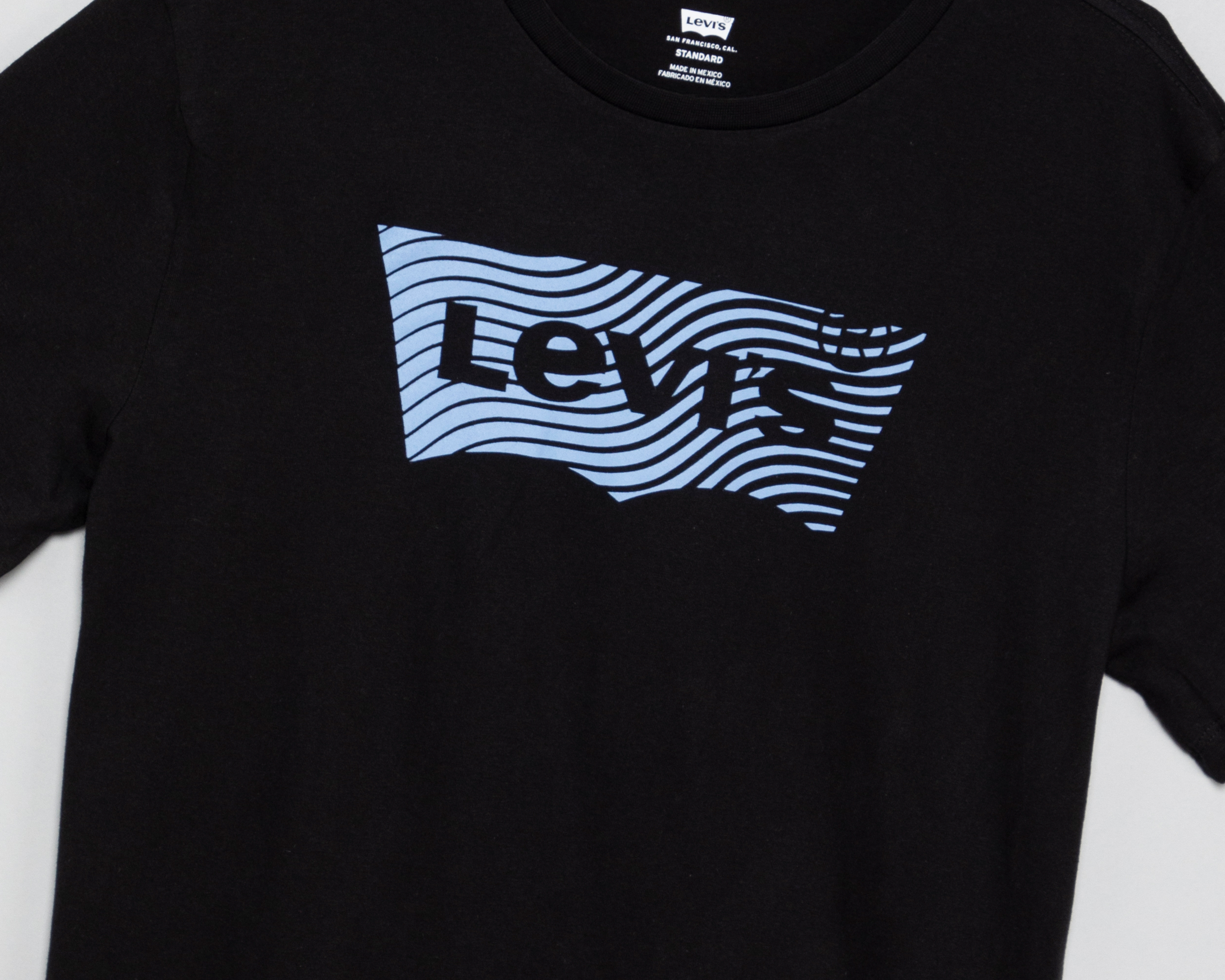 Foto 4 pulgar | Foto 3 | Playera de Cuello Redondo Negro Levi's para Hombre
