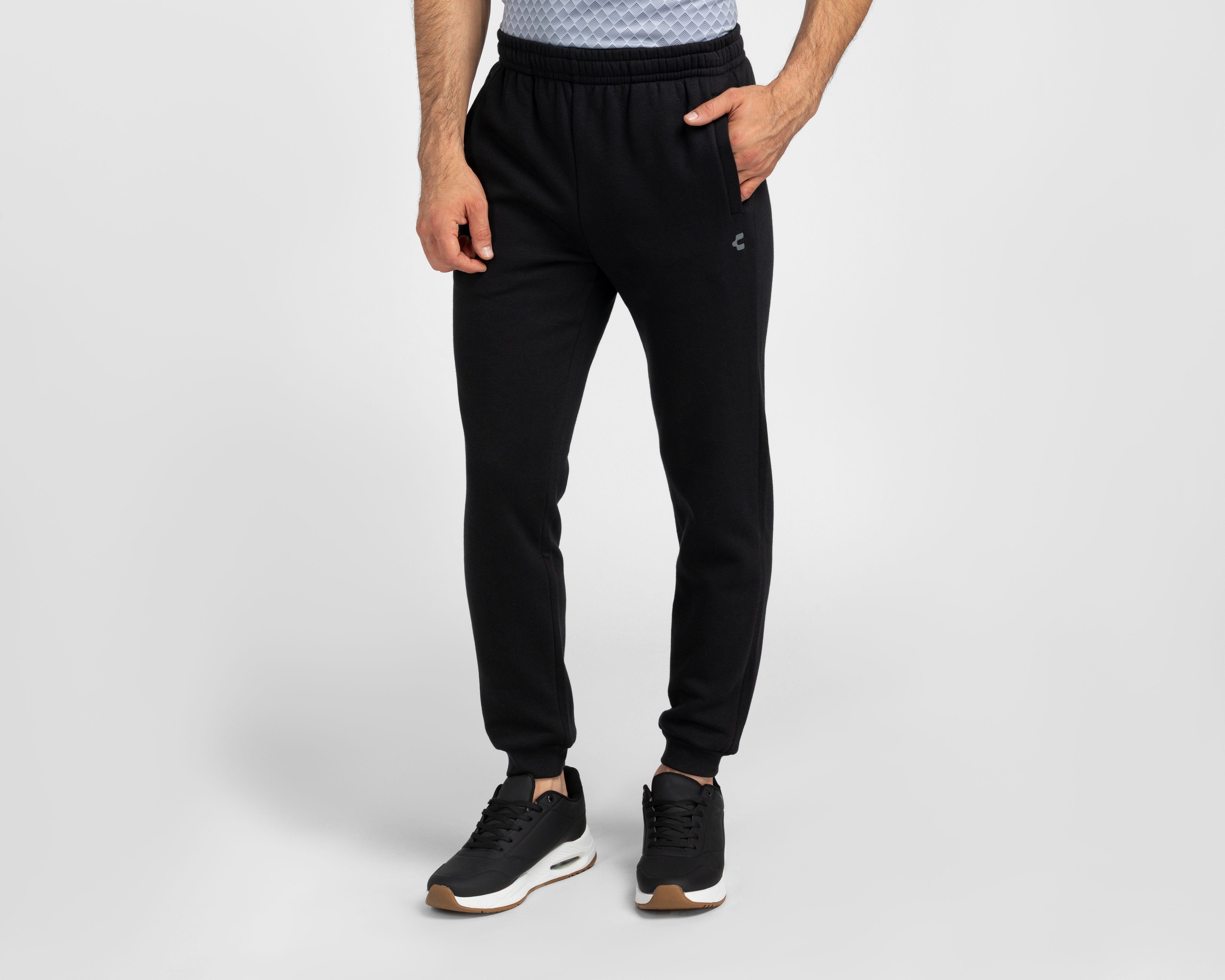 Foto 2 pulgar | Foto 1 | Pants Deportivo Charly para Hombre