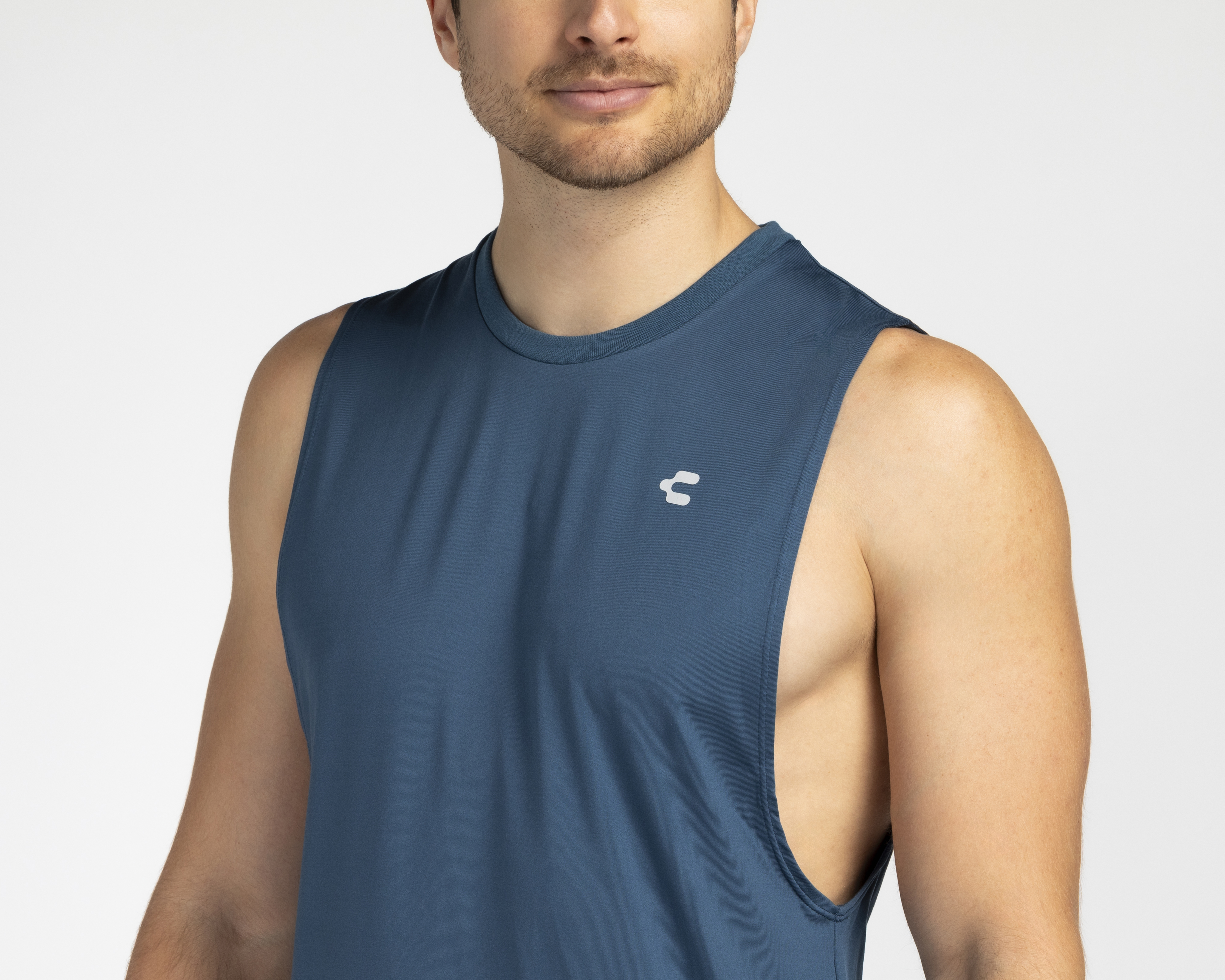Foto 4 pulgar | Foto 3 | Playera Deportiva Charly para Hombre