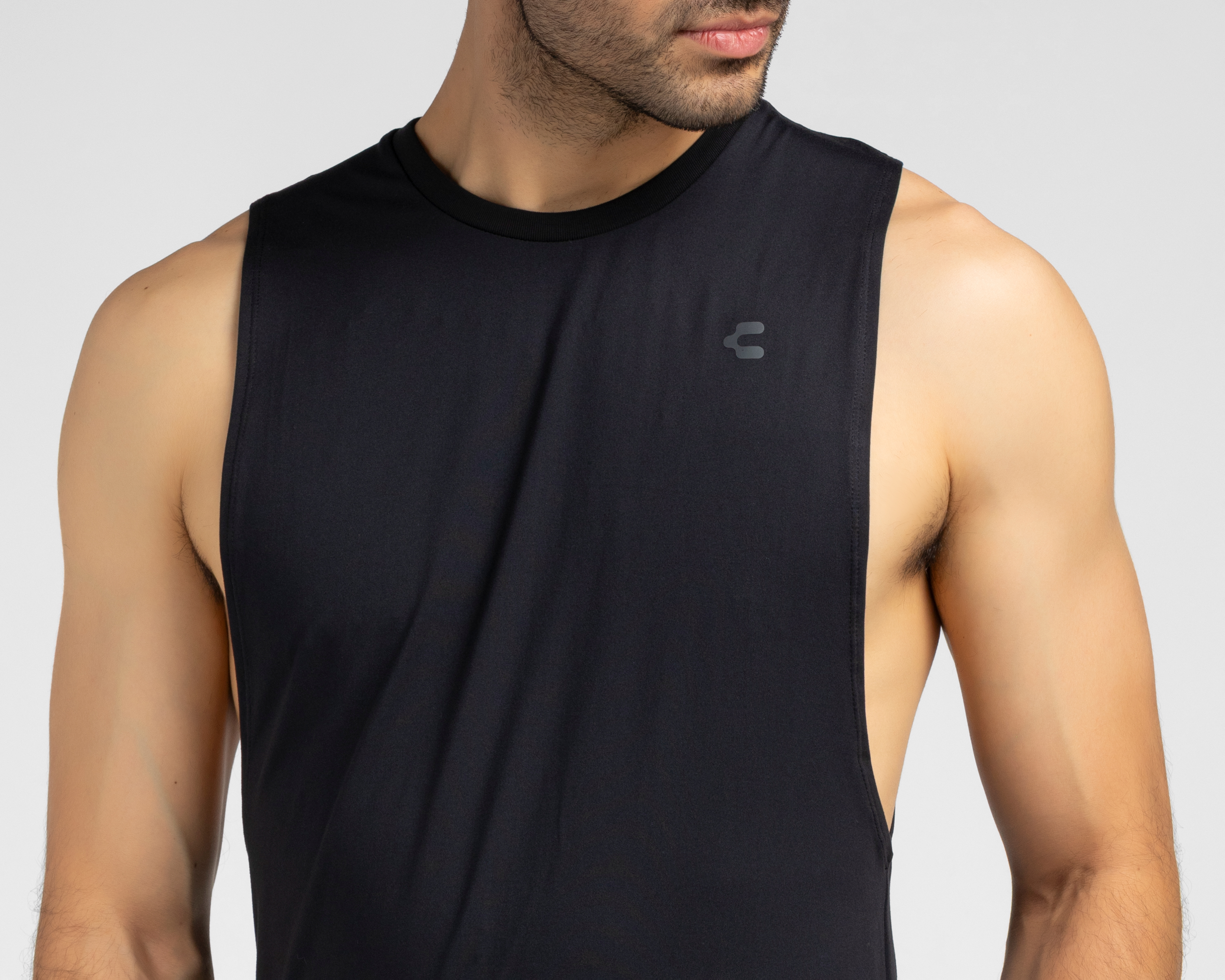 Foto 4 pulgar | Foto 3 | Playera Deportiva Charly para Hombre
