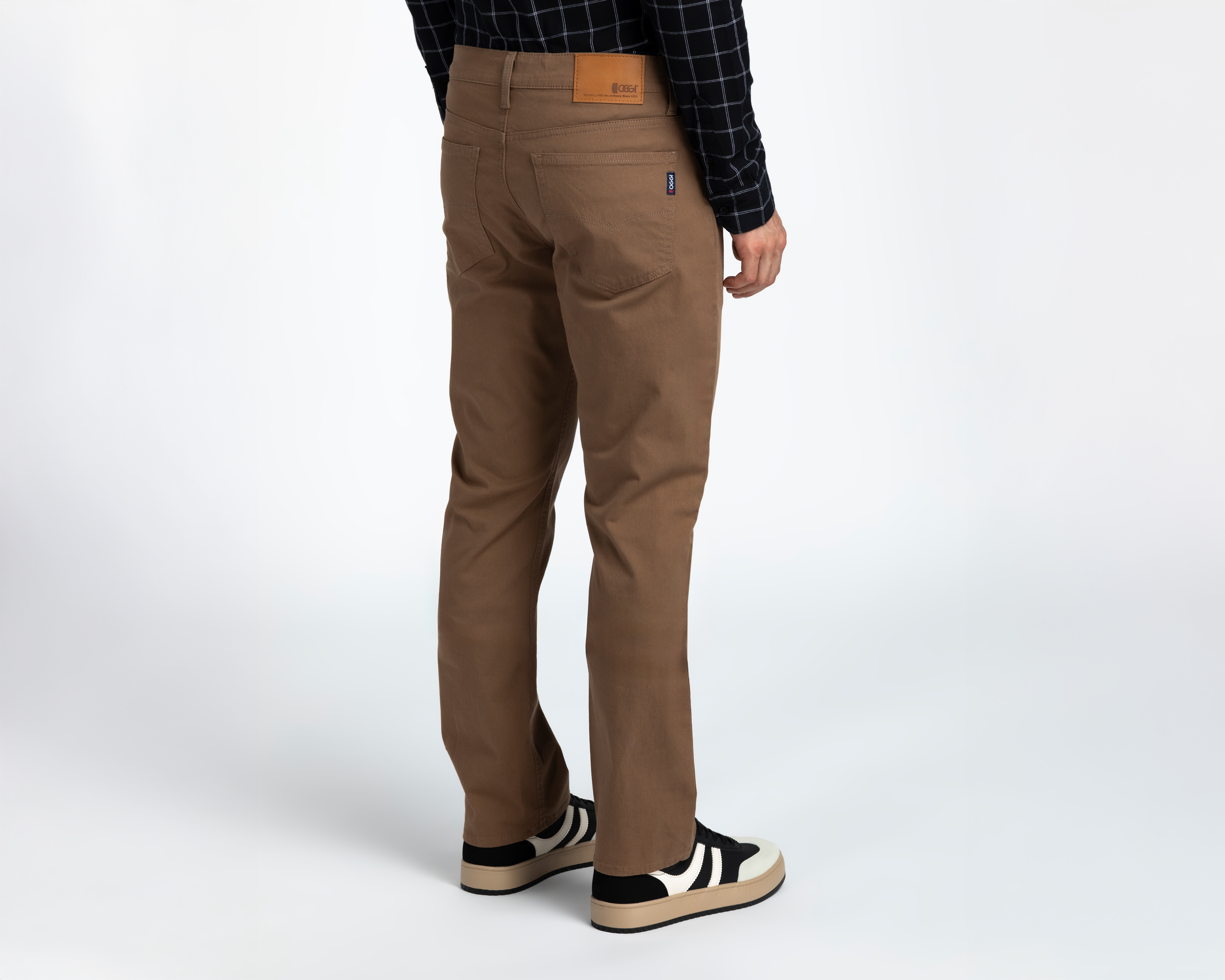 Foto 3 pulgar | Foto 2 | Jeans Recto Oggi Vaxter Movin para Hombre