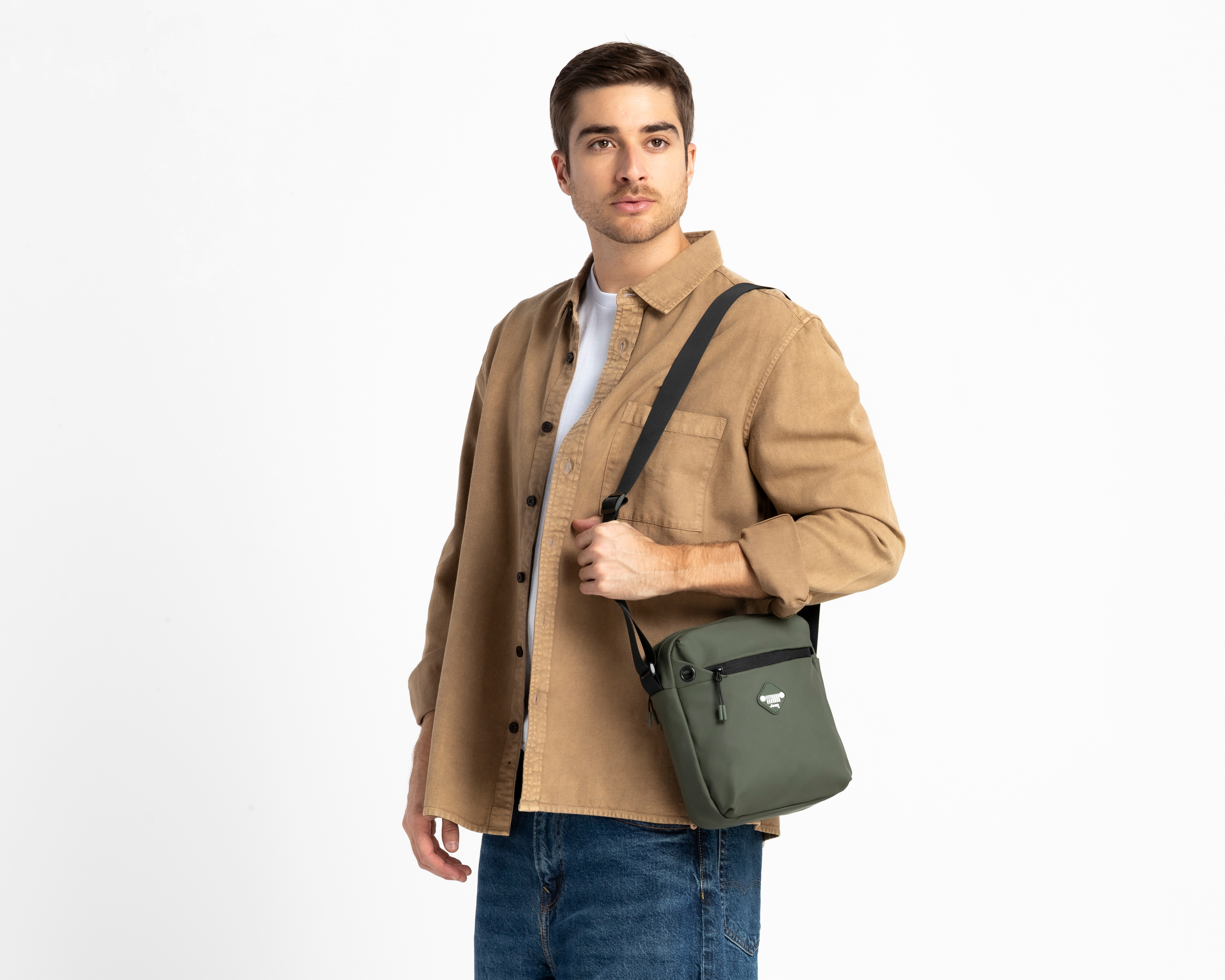 Foto 8 pulgar | Foto 7 | Bandolera Jeep para Hombre